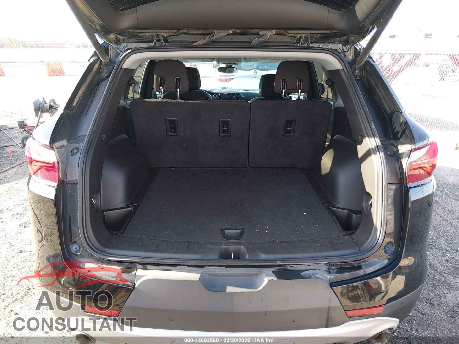 CHEVROLET BLAZER 2020 - 3GNKBCRS1LS721134