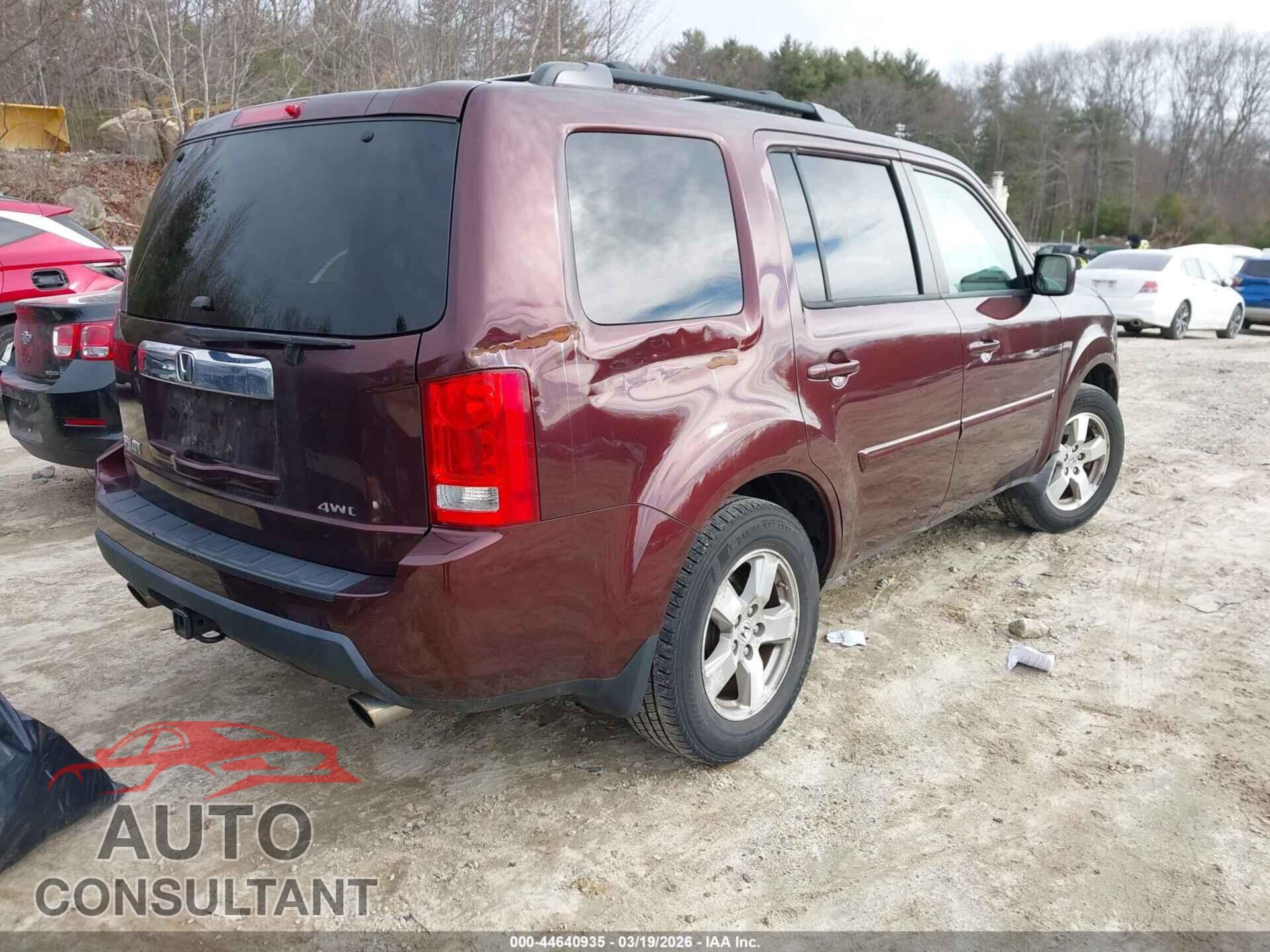 HONDA PILOT 2010 - 5FNYF4H66AB006146