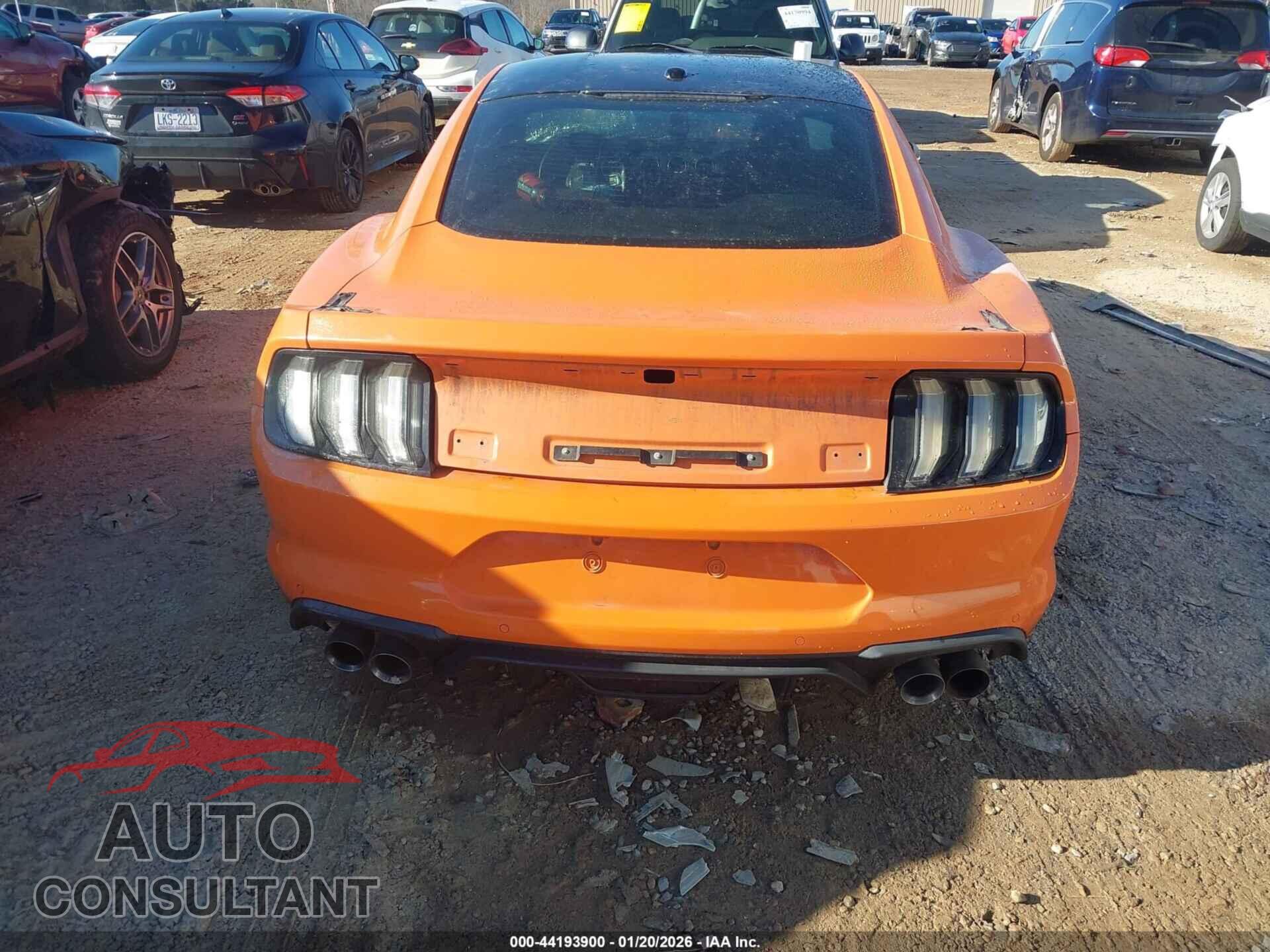 FORD MUSTANG 2020 - 1FA6P8CFXL5123094