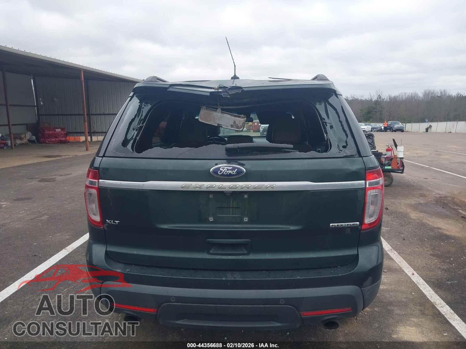 FORD EXPLORER 2013 - 1FM5K7D88DGB33431