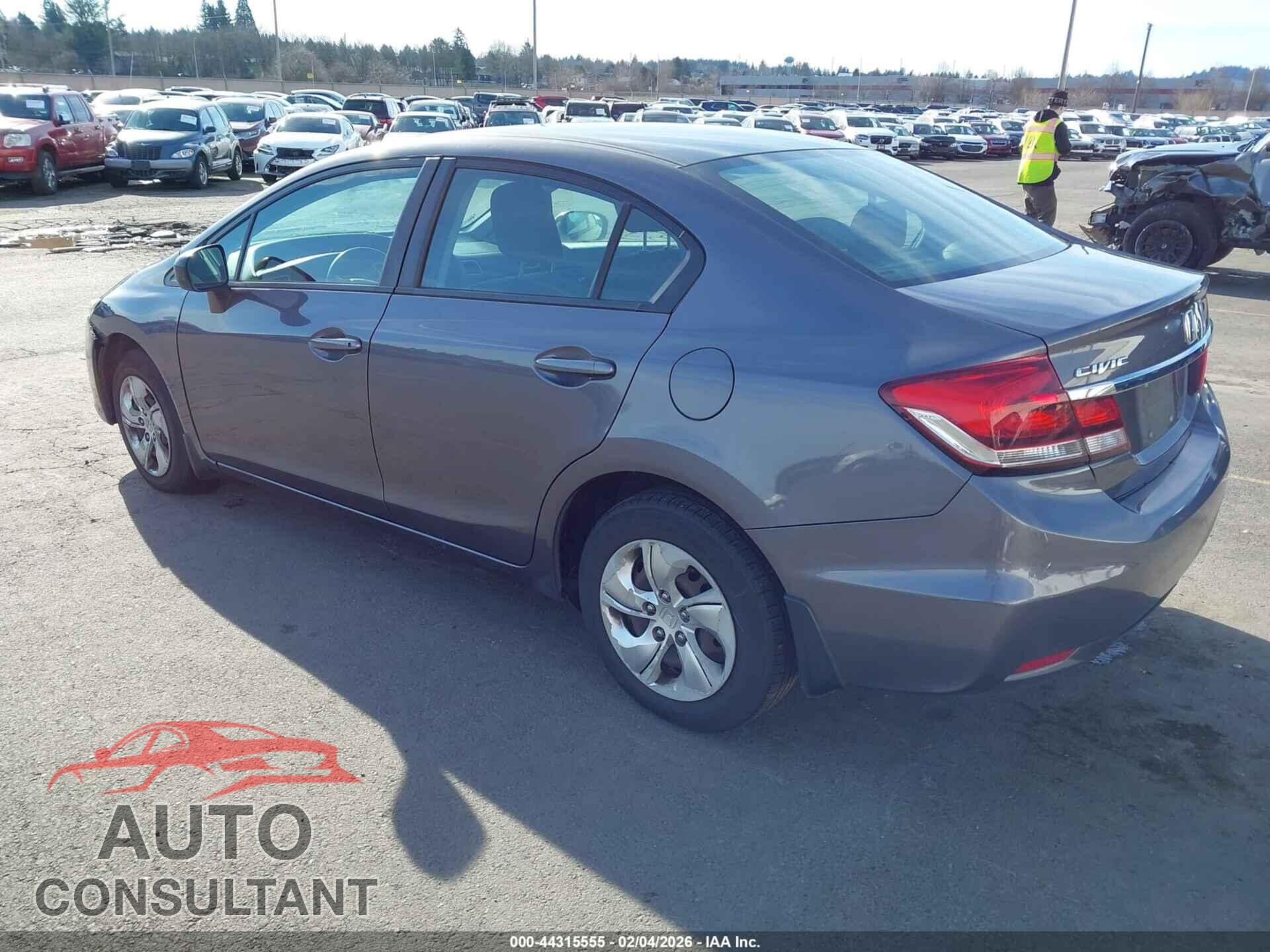 HONDA CIVIC 2015 - 19XFB2F52FE700539