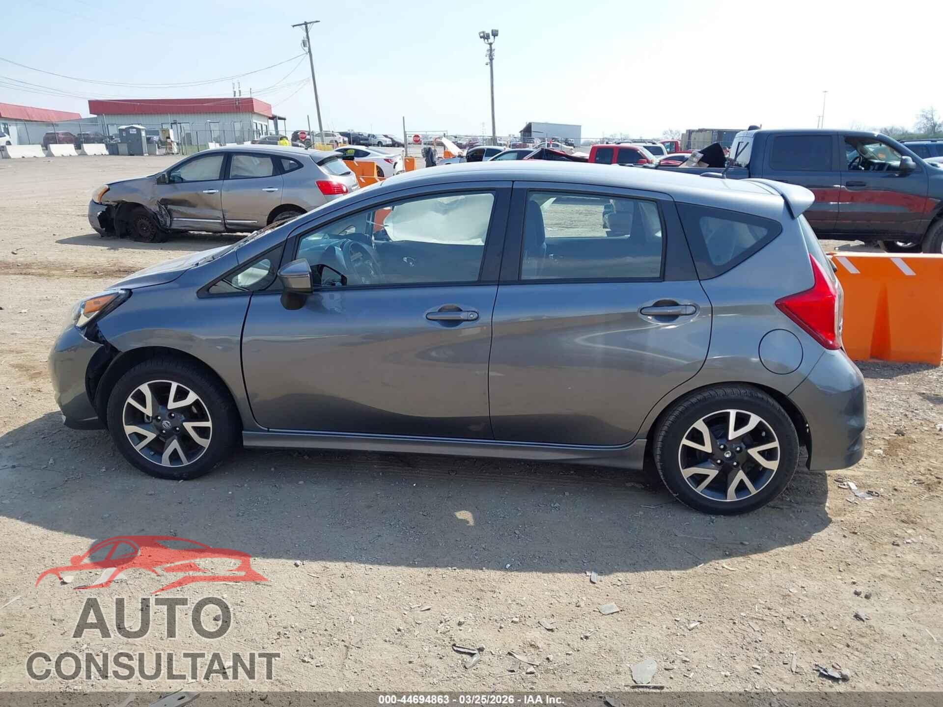 NISSAN VERSA NOTE 2017 - 3N1CE2CP7HL368406