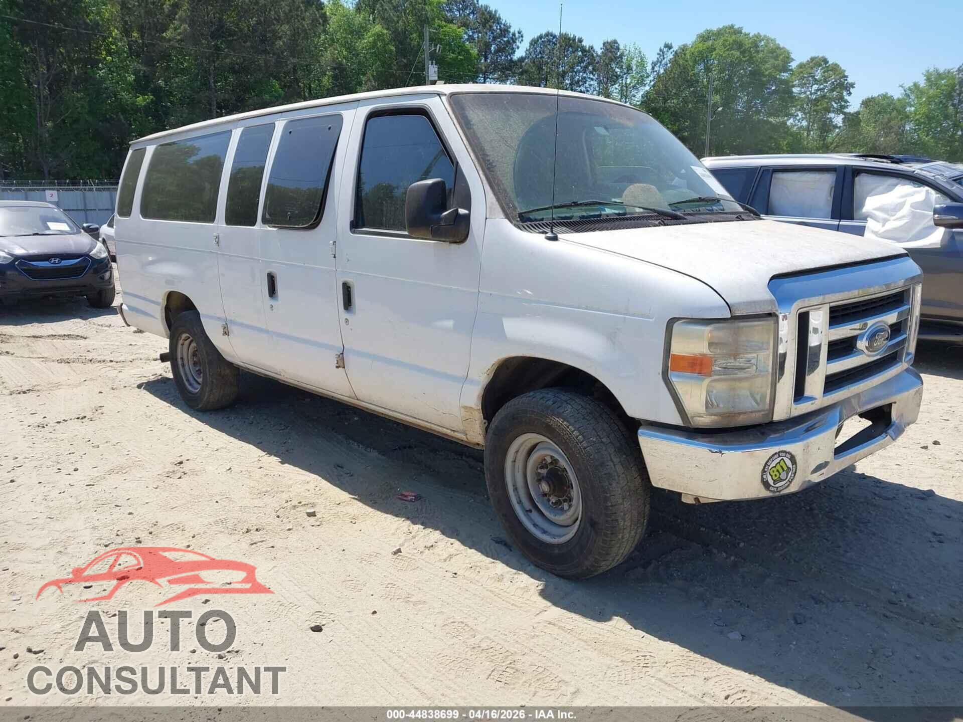 FORD E-350 SUPER DUTY 2010 - 1FBSS3BL8ADA72946