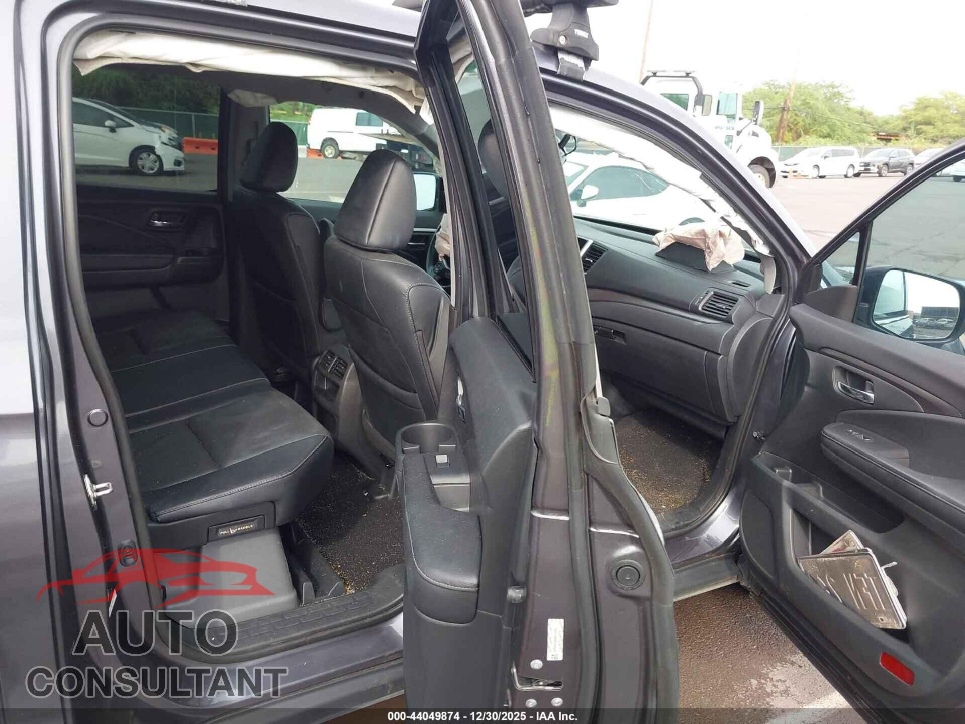 HONDA RIDGELINE 2017 - 5FPYK2F60HB011430