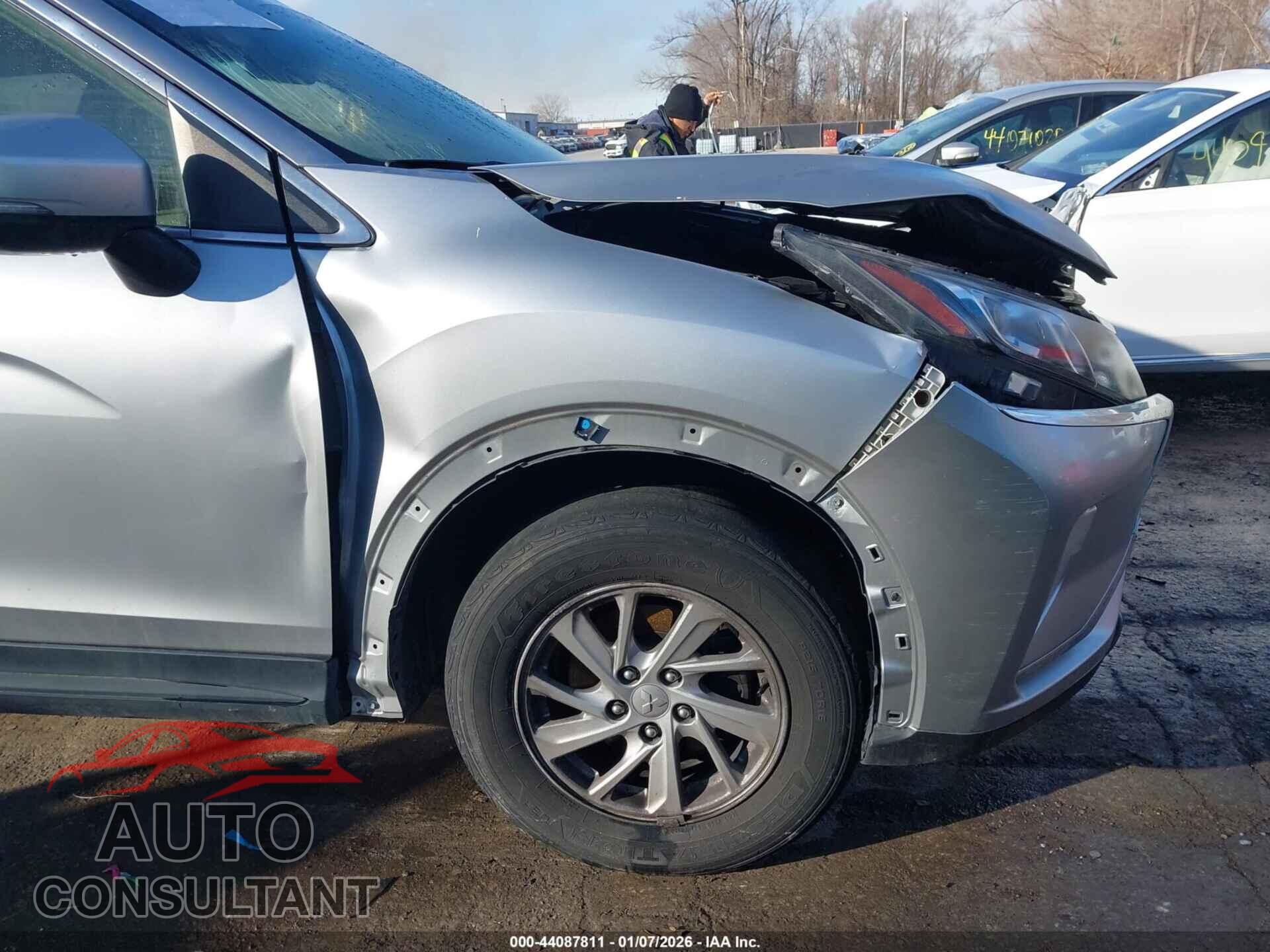 MITSUBISHI ECLIPSE CROSS 2019 - JA4AT3AA7KZ031940