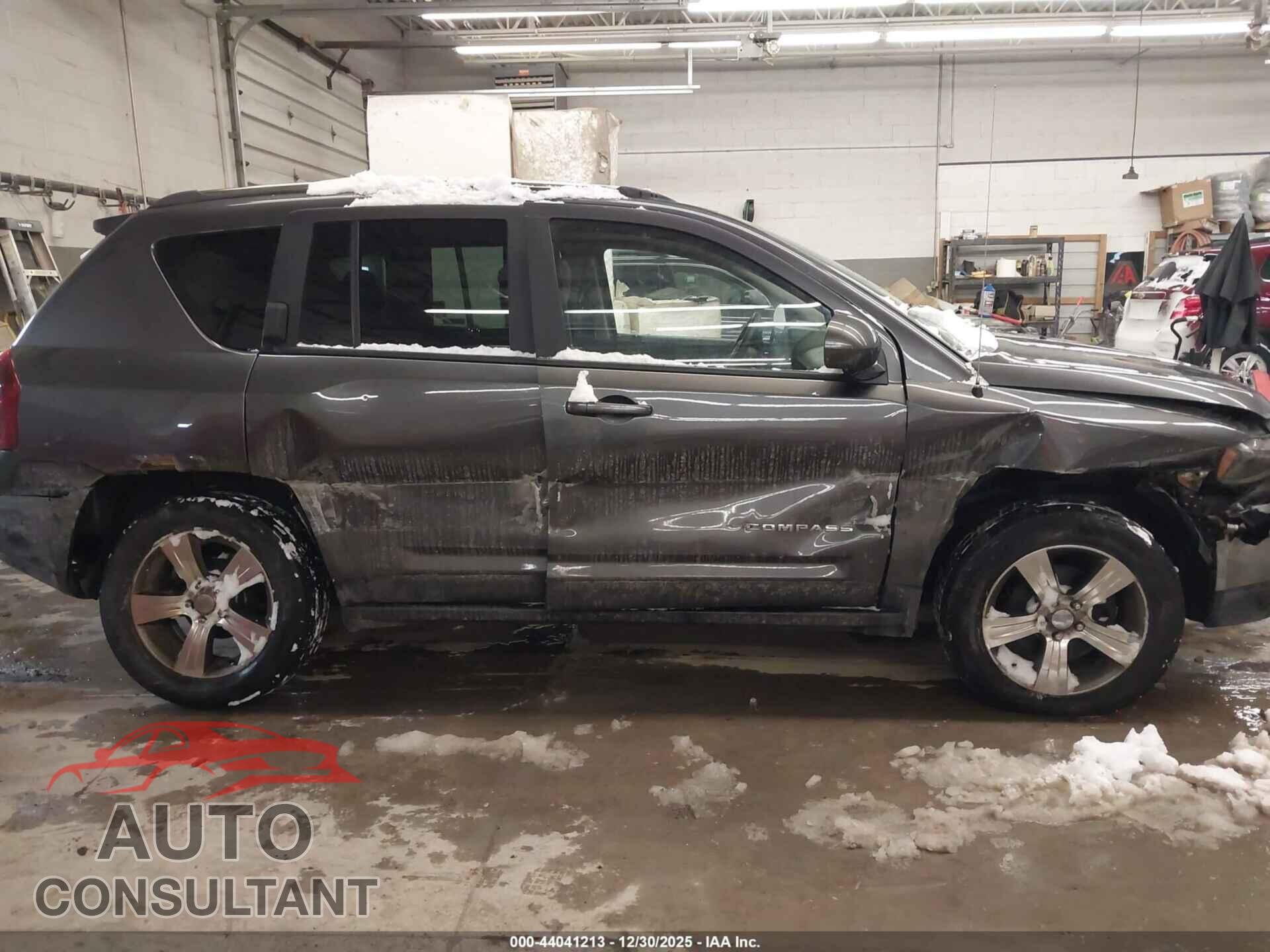 JEEP COMPASS 2017 - 1C4NJDEB8HD193359