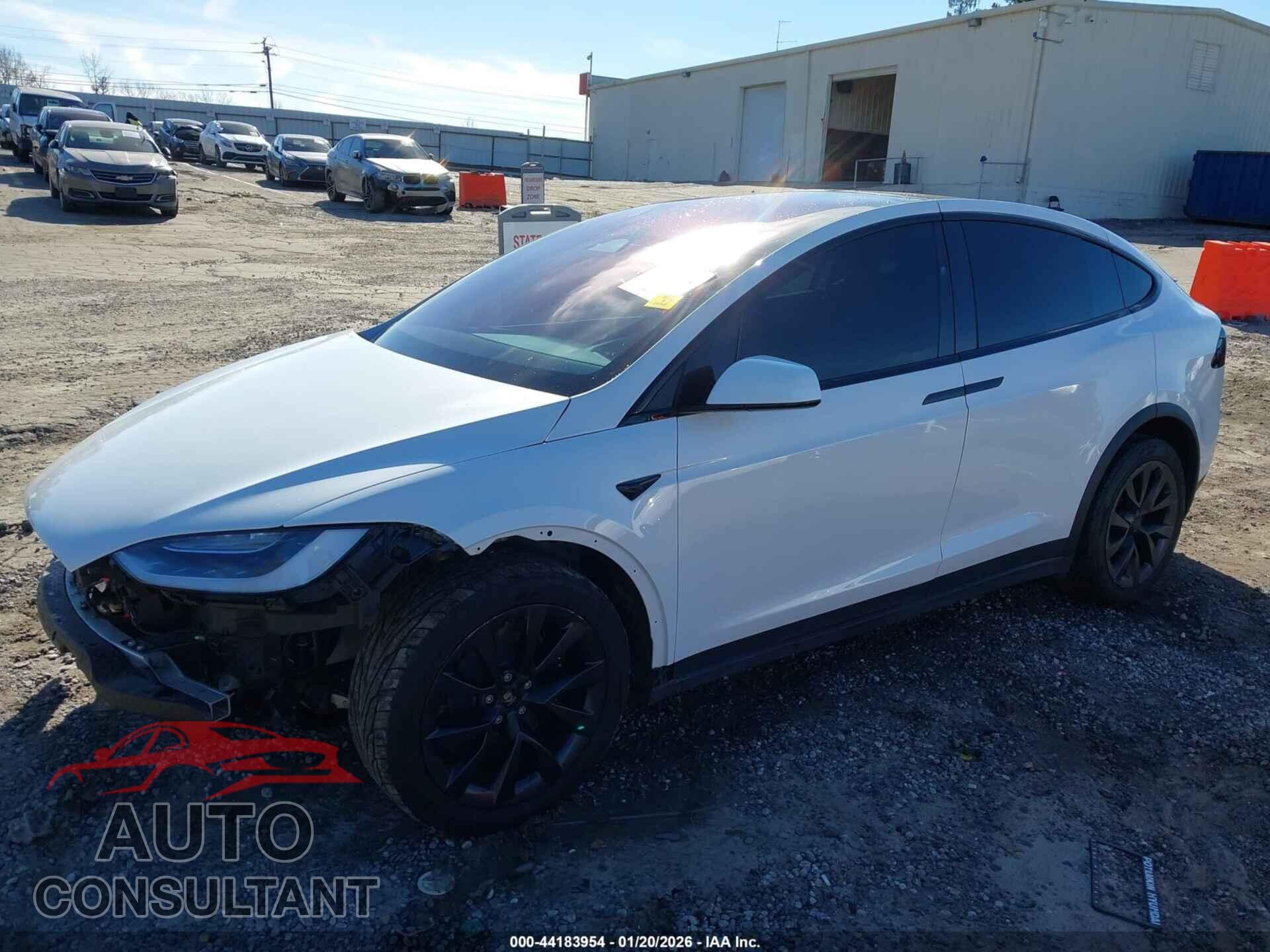 TESLA MODEL X 2023 - 7SAXCDE58PF368989