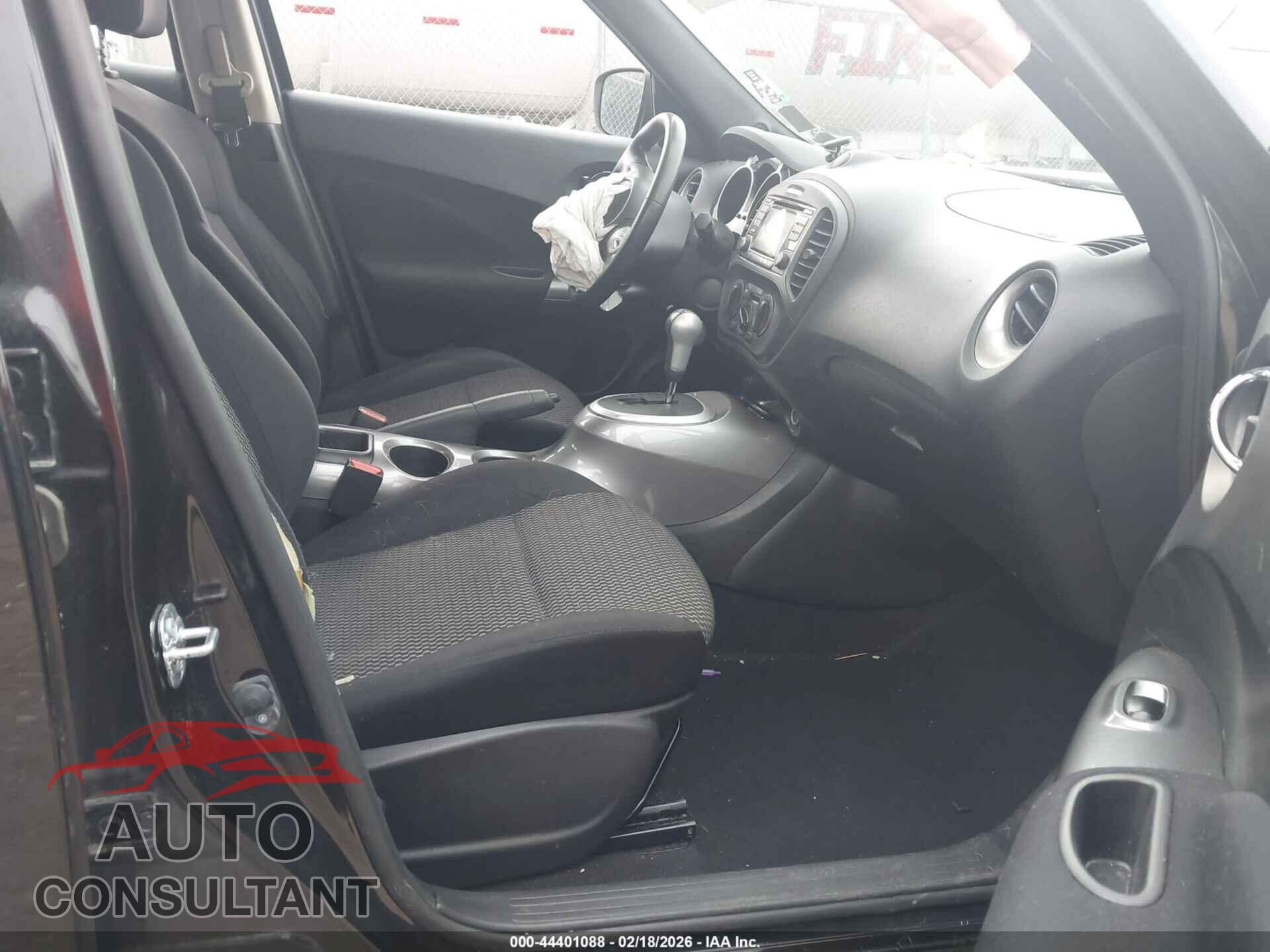 NISSAN JUKE 2017 - JN8AF5MR9HT705063