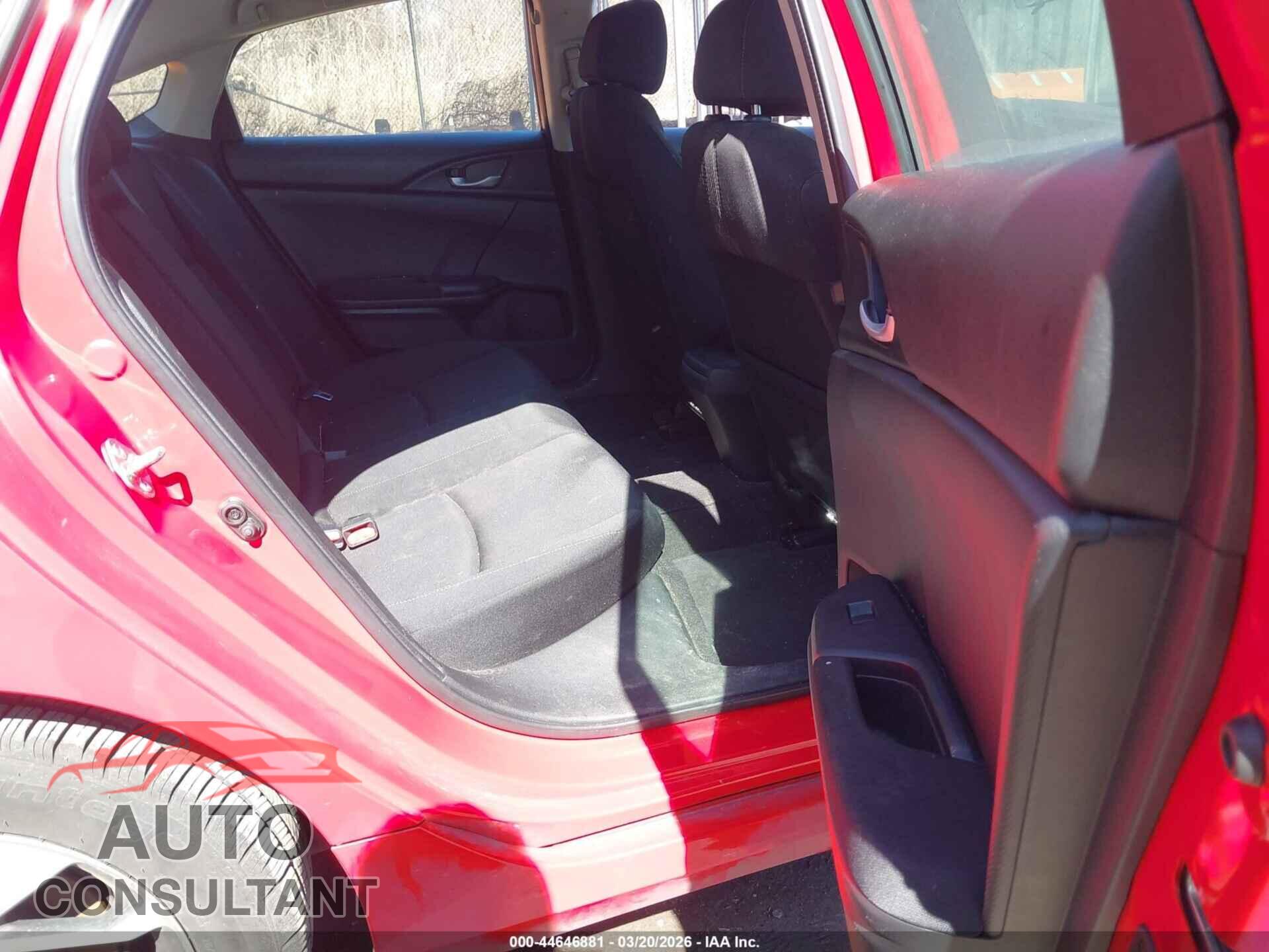 HONDA CIVIC 2017 - 2HGFC2F74HH510040