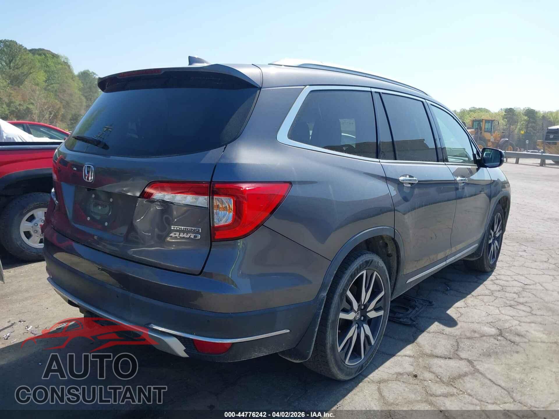 HONDA PILOT 2019 - 5FNYF6H65KB036994