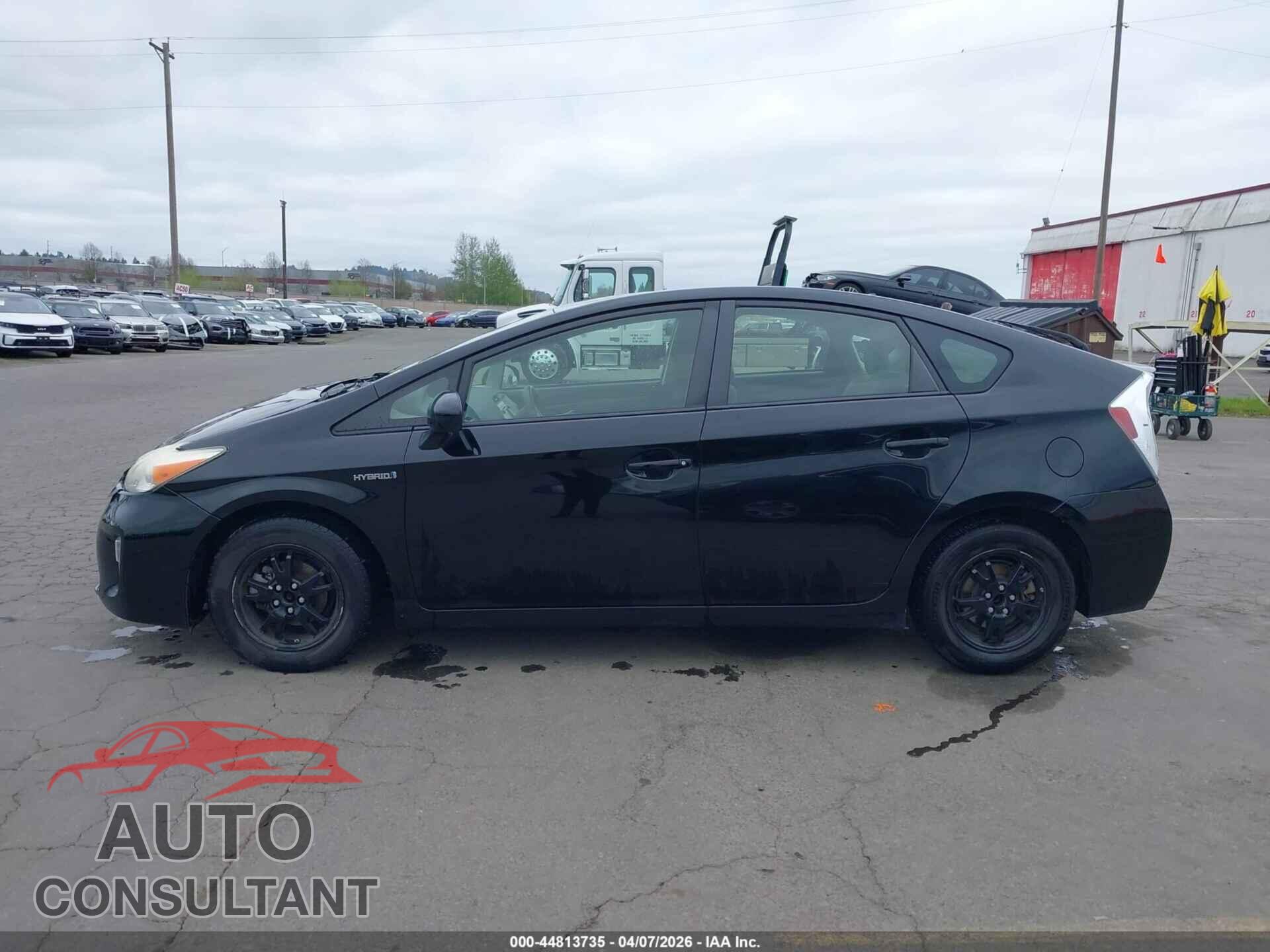 TOYOTA PRIUS 2013 - JTDKN3DU2D5584483