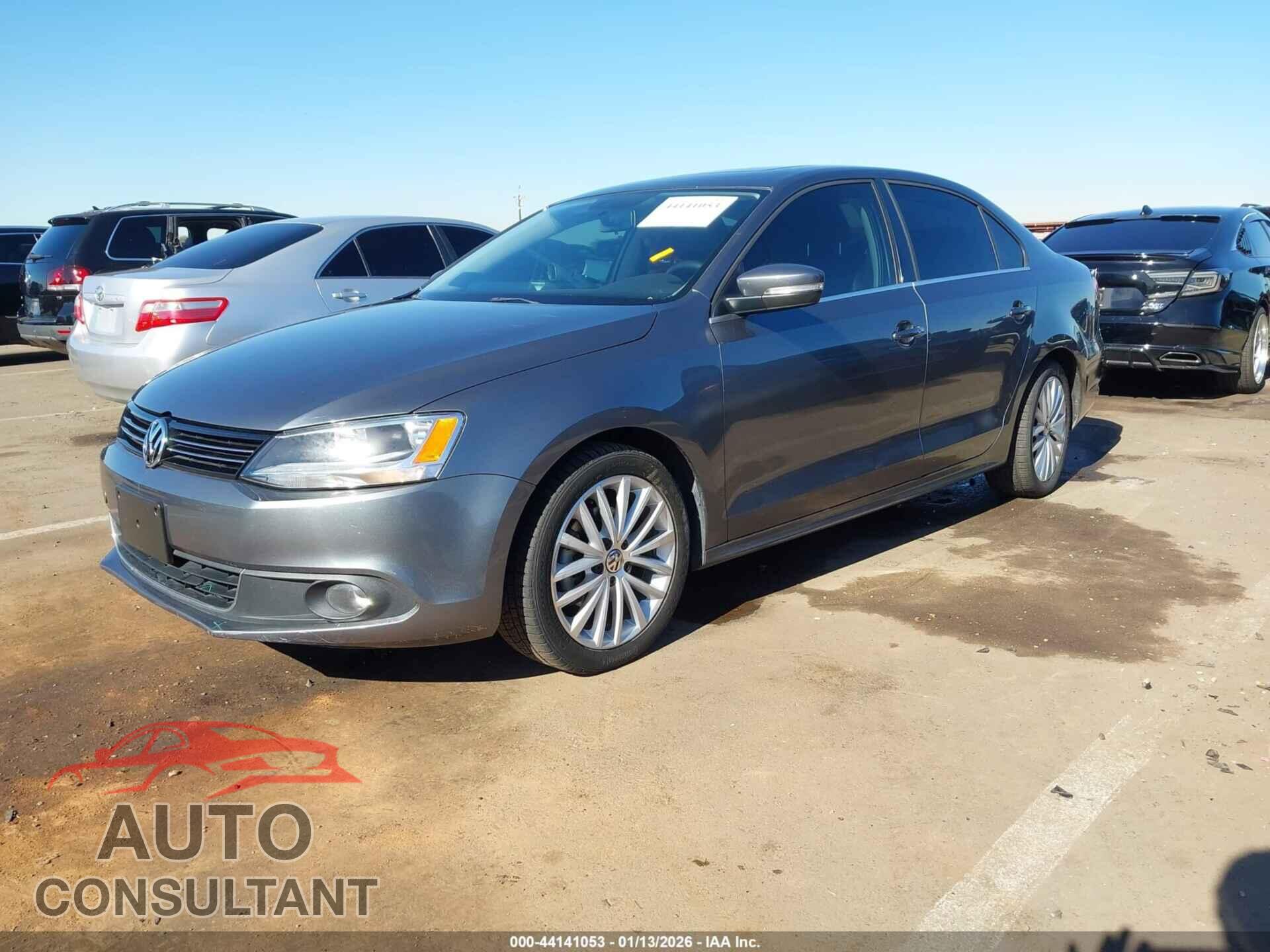 VOLKSWAGEN JETTA 2014 - 3VWLL7AJ2EM419604