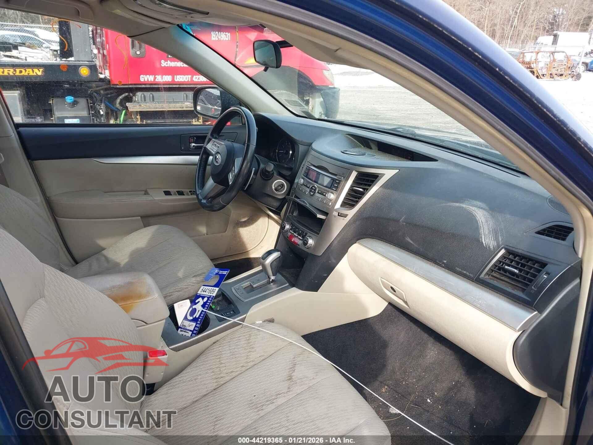 SUBARU OUTBACK 2011 - 4S4BRBCC2B3333393