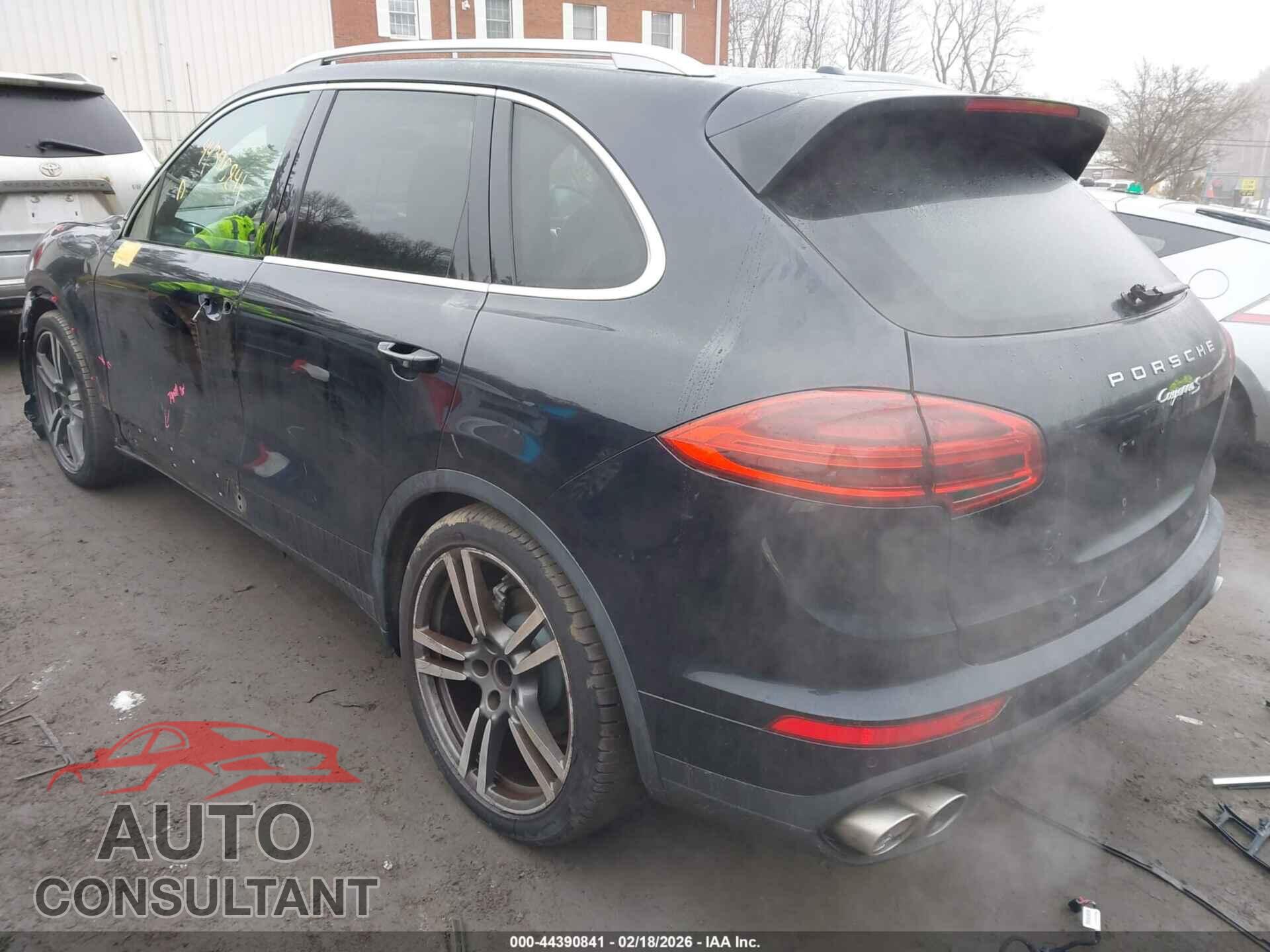 PORSCHE CAYENNE 2017 - WP1AB2A22HLA51650