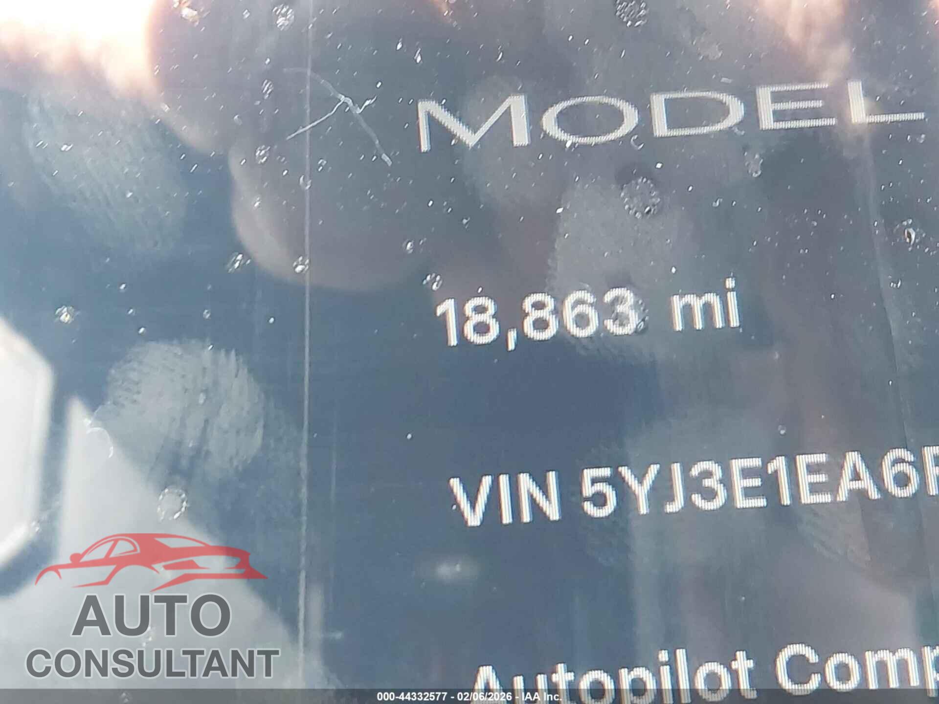 TESLA MODEL 3 2024 - 5YJ3E1EA6RF740947