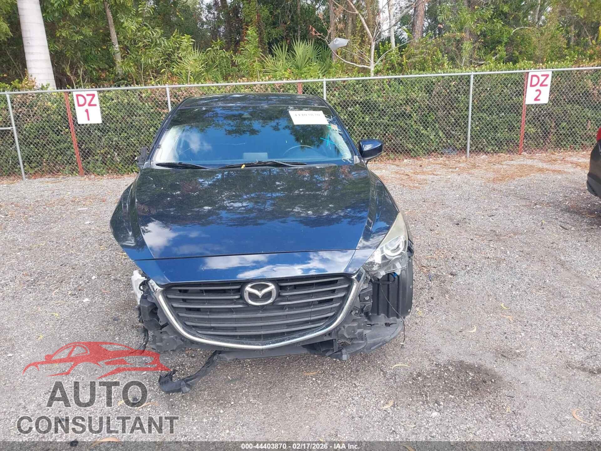 MAZDA MAZDA3 2018 - 3MZBN1V32JM206483