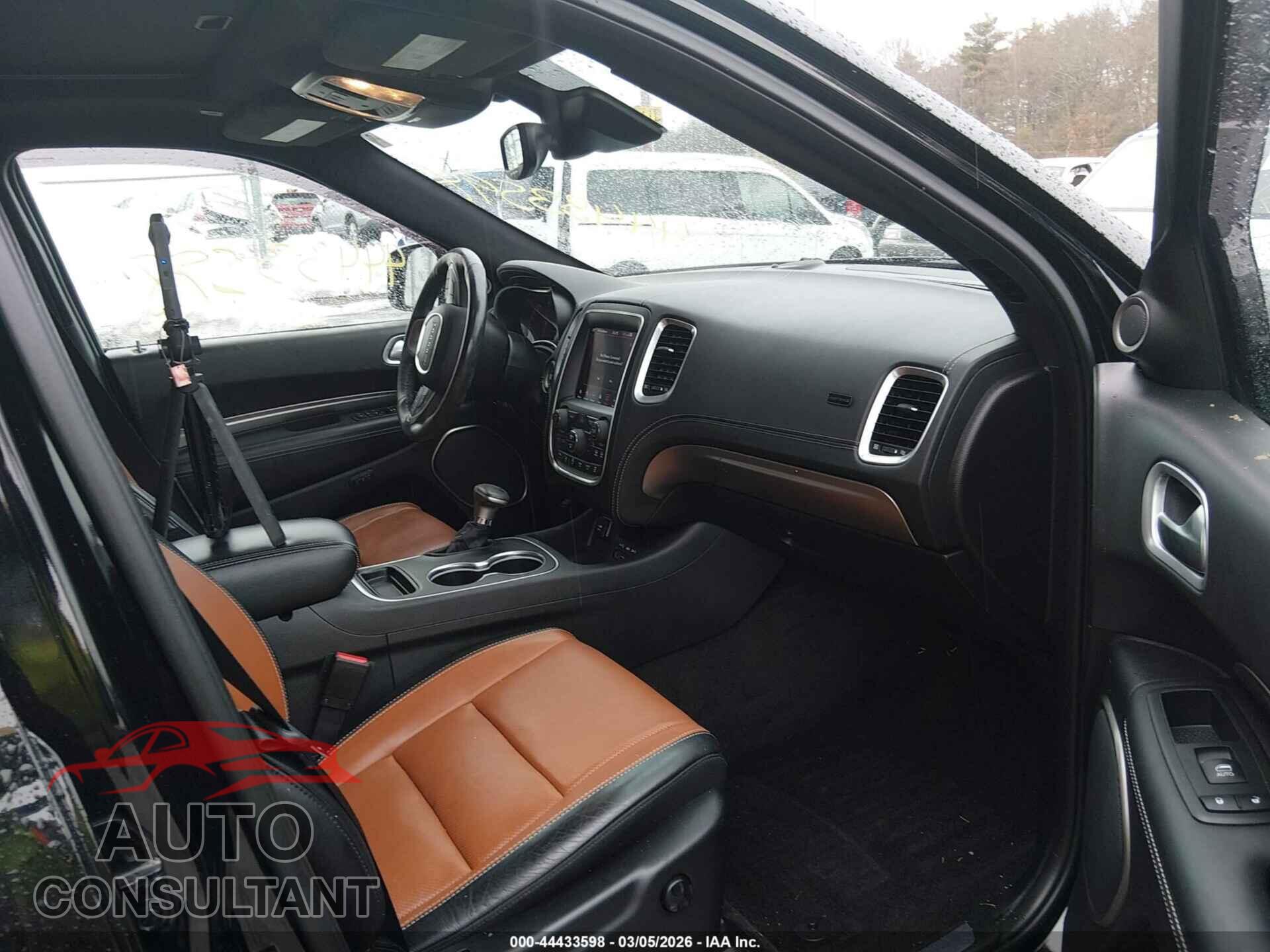 DODGE DURANGO 2018 - 1C4RDJEG7JC174378