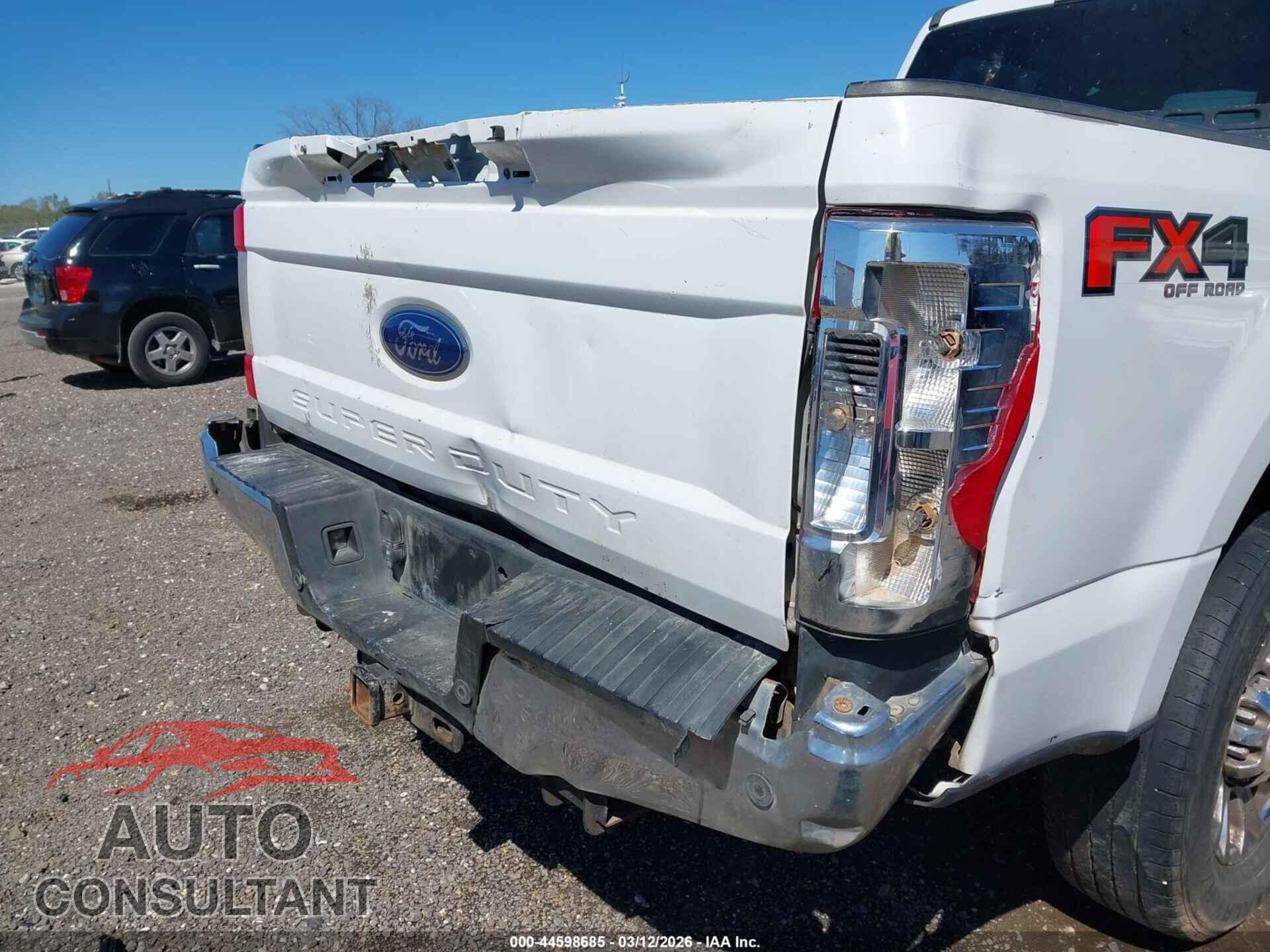 FORD F-250 2017 - 1FT7W2BT3HEF30932