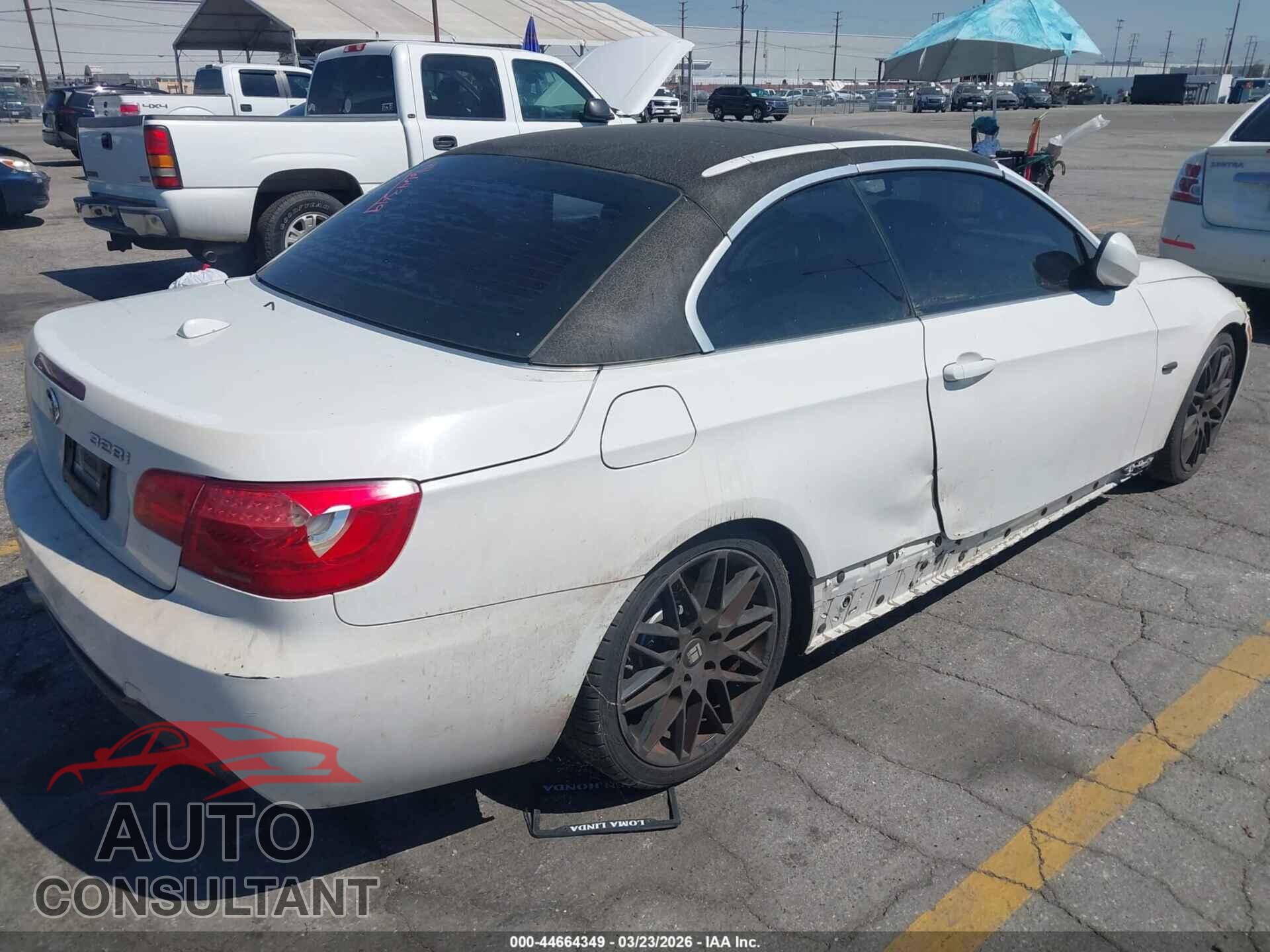 BMW 328I 2011 - WBADW7C57BE727221