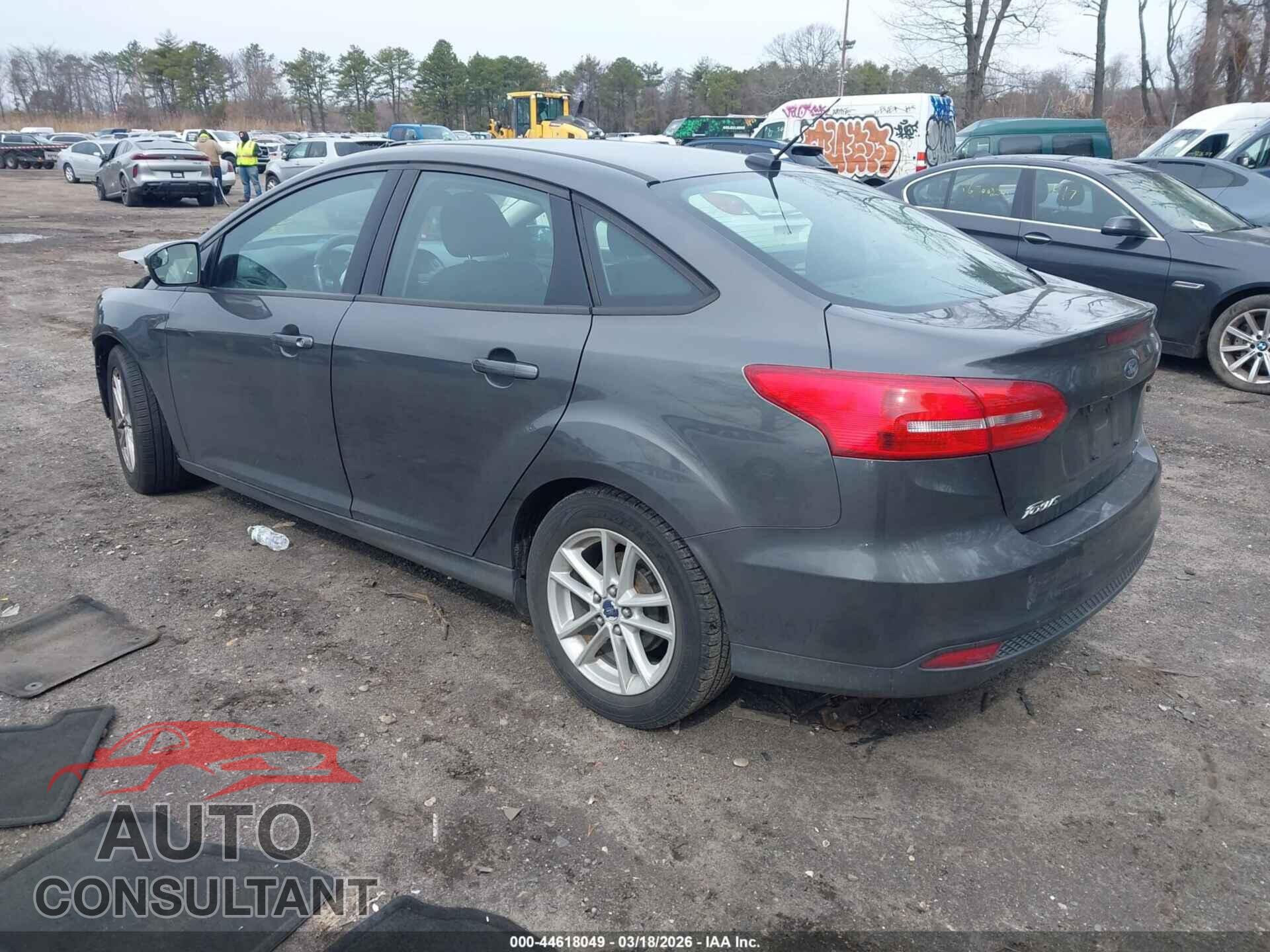 FORD FOCUS 2016 - 1FADP3F2XGL217917