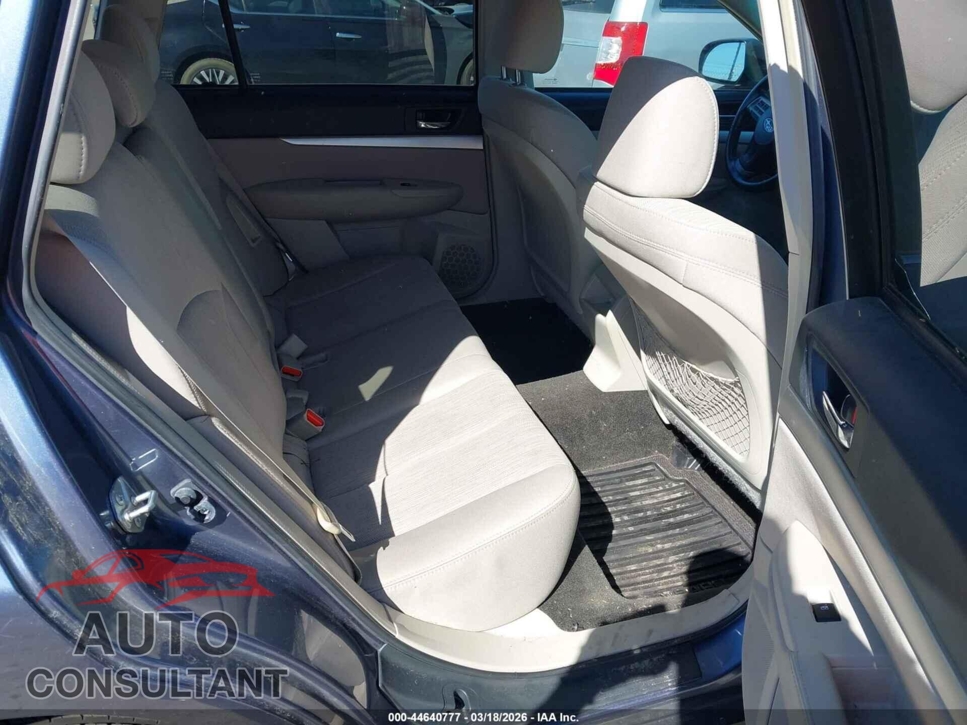 SUBARU OUTBACK 2013 - 4S4BRCCC4D3296534