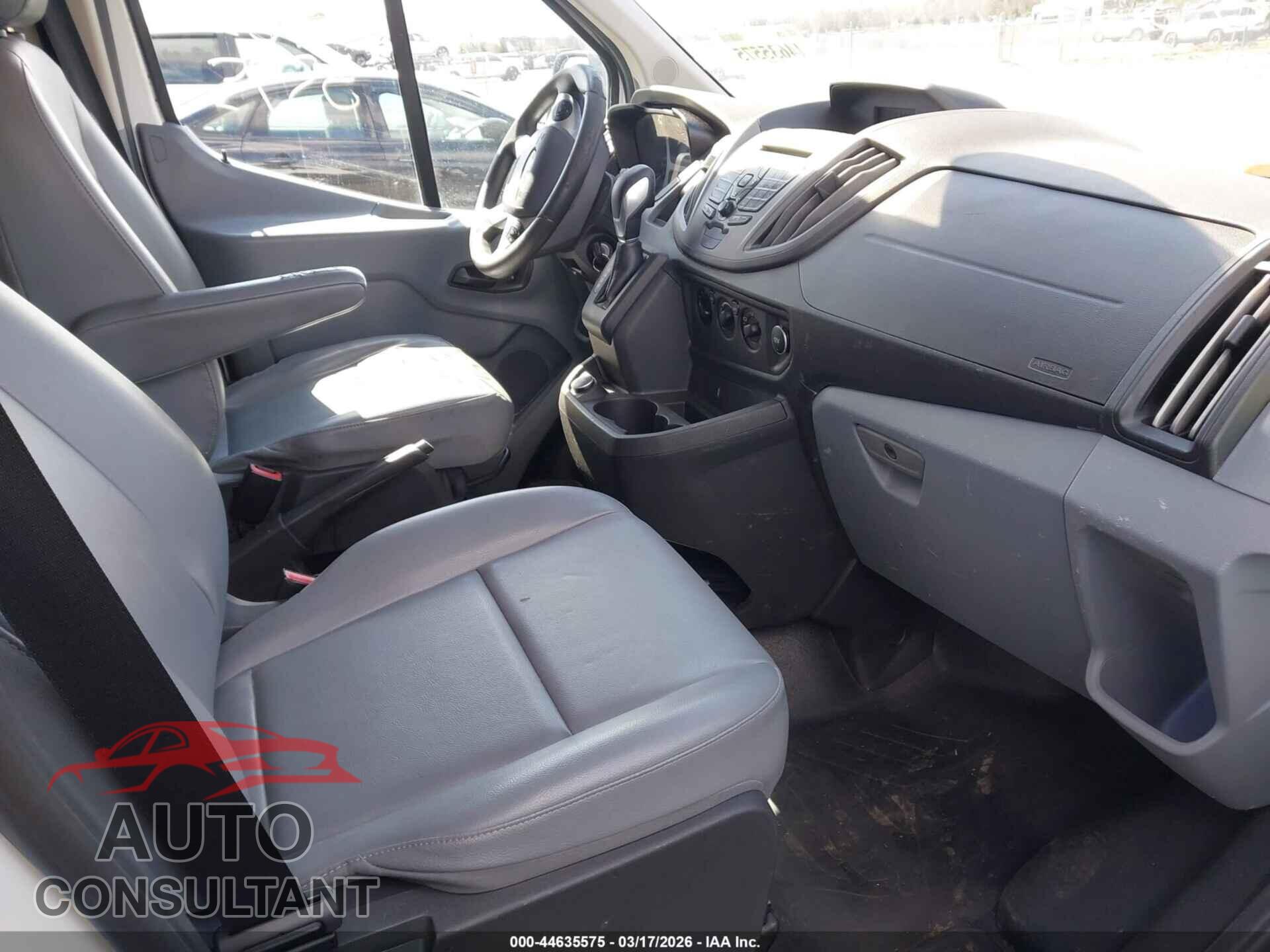 FORD TRANSIT-250 2018 - 1FTYR1ZM1JKA78121