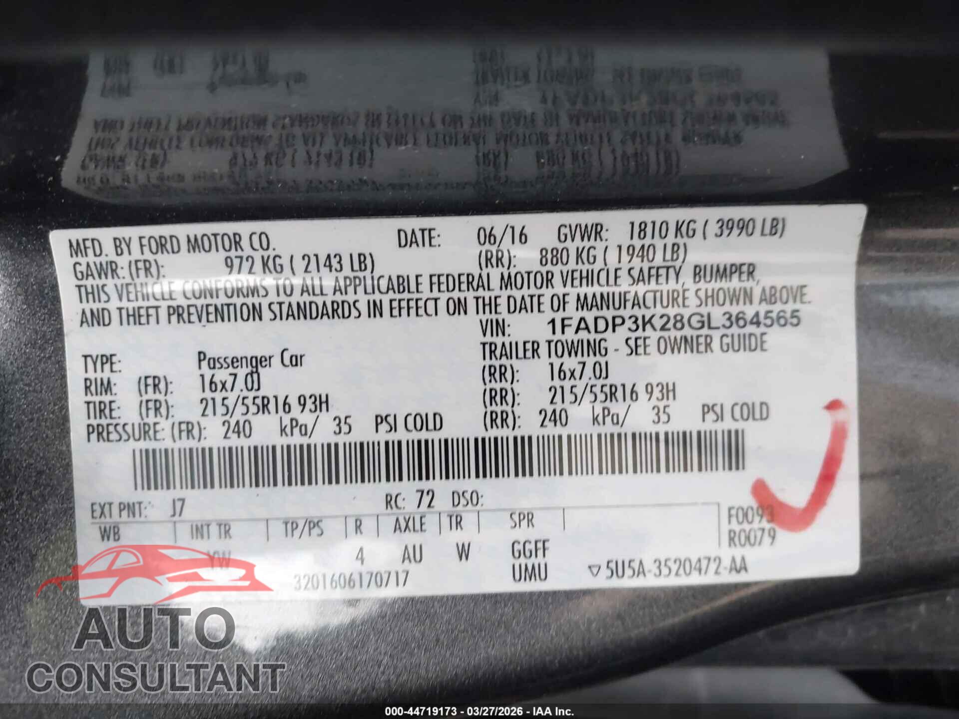 FORD FOCUS 2016 - 1FADP3K28GL364565