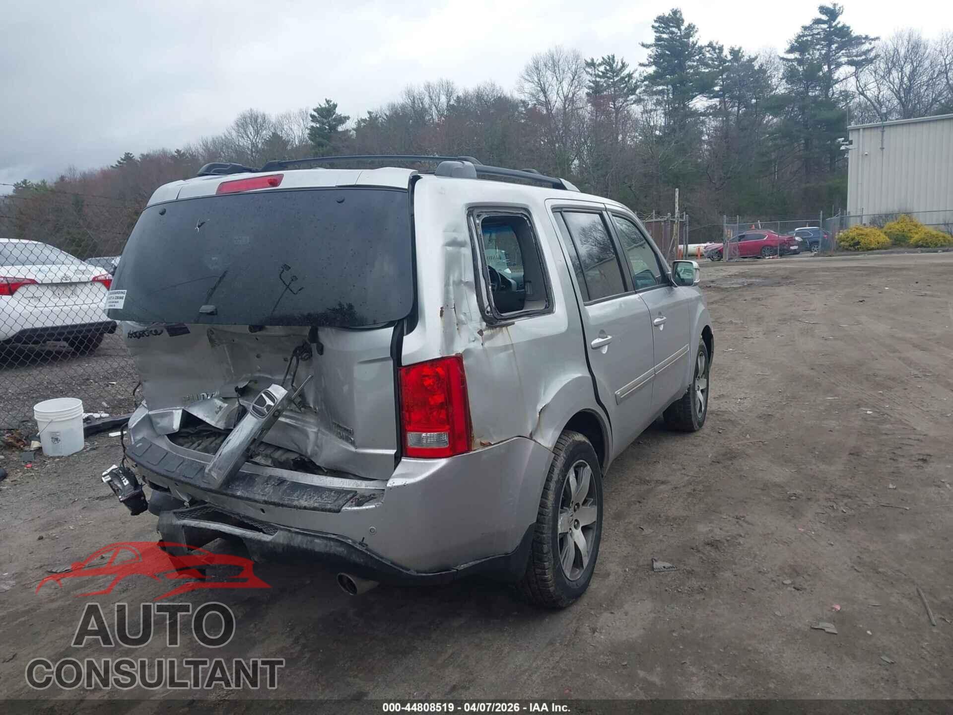 HONDA PILOT 2012 - 5FNYF4H95CB069705