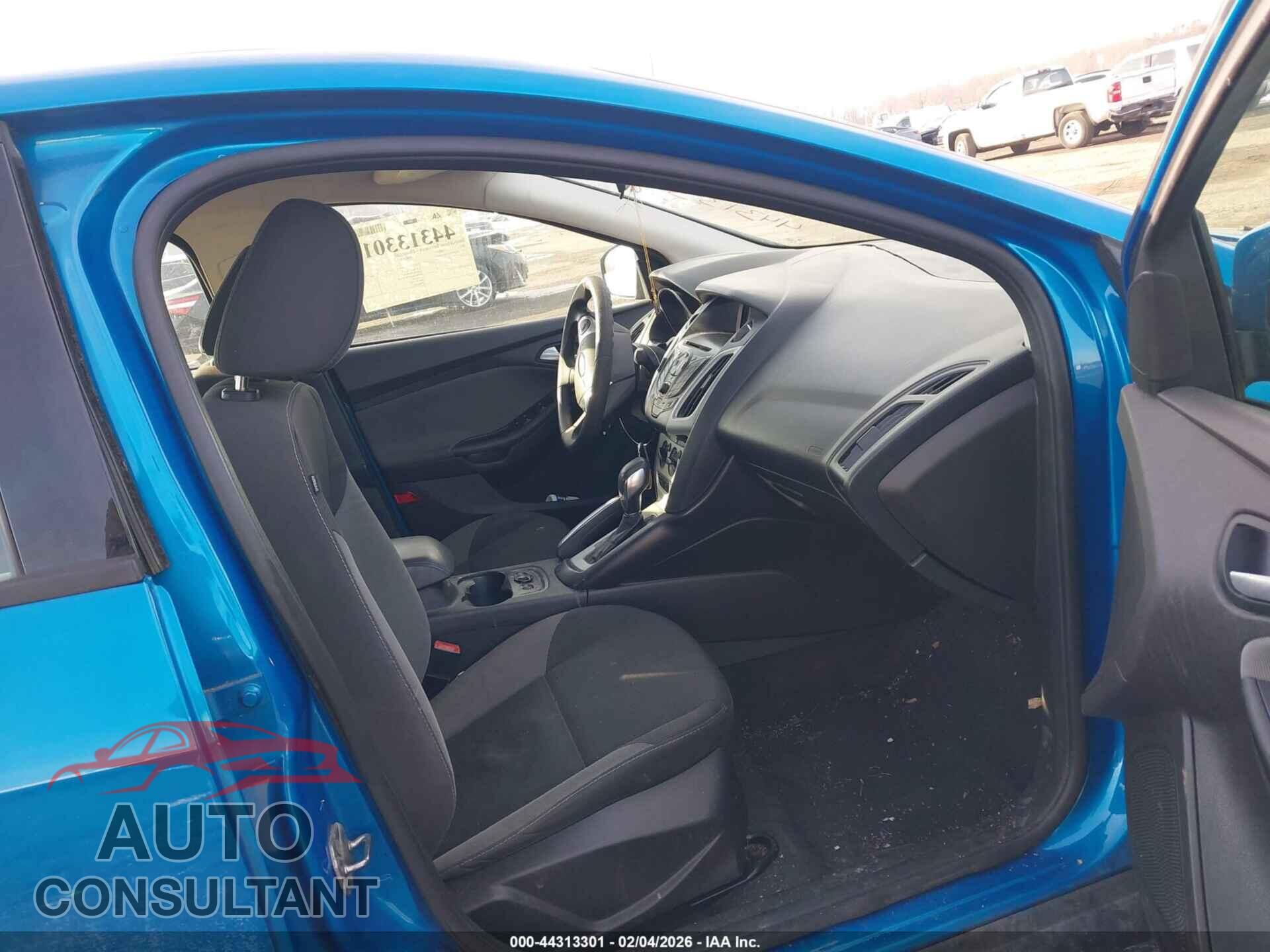 FORD FOCUS 2013 - 1FADP3F27DL350050
