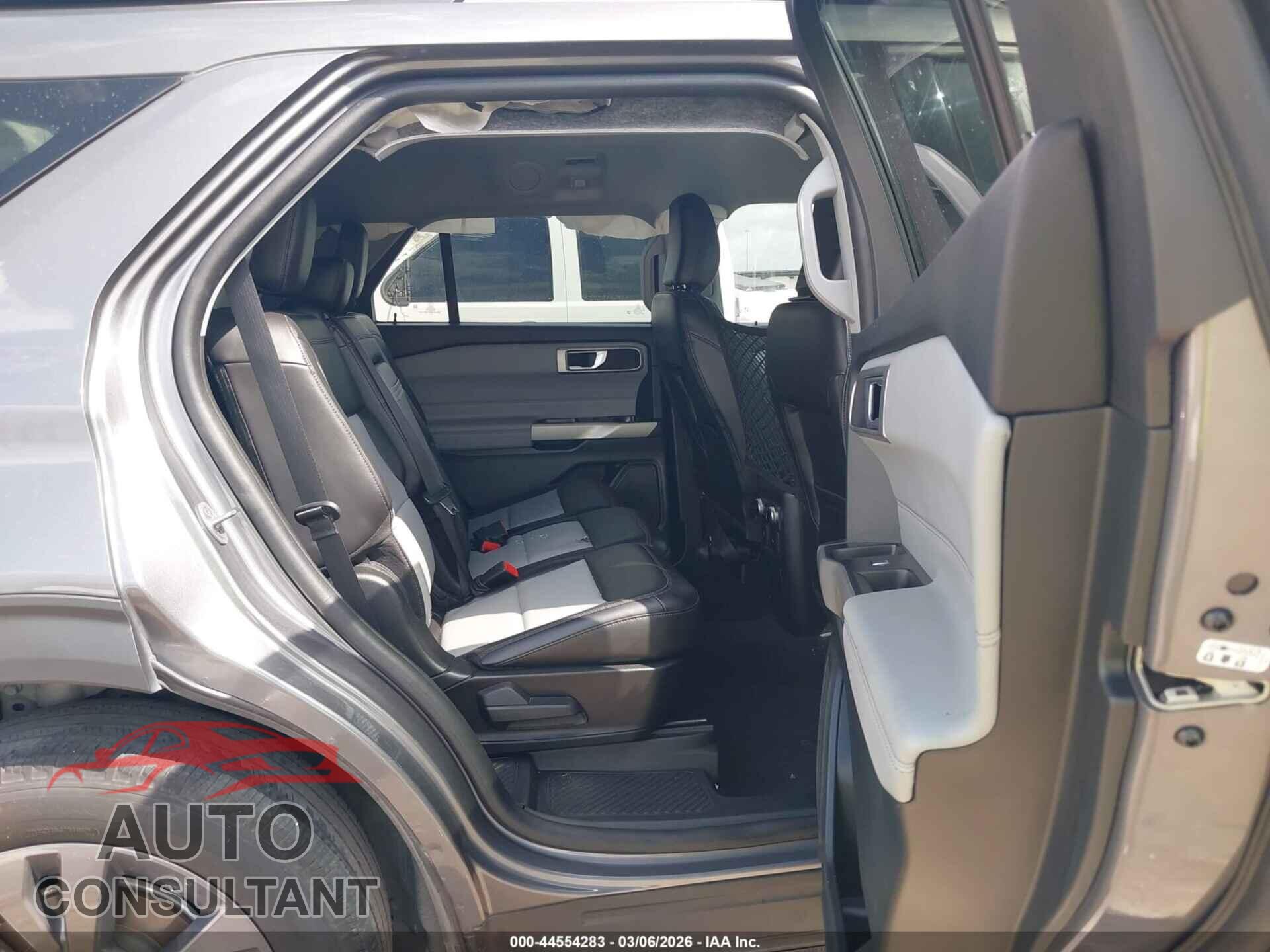 FORD EXPLORER 2023 - 1FMSK7DH4PGC27295