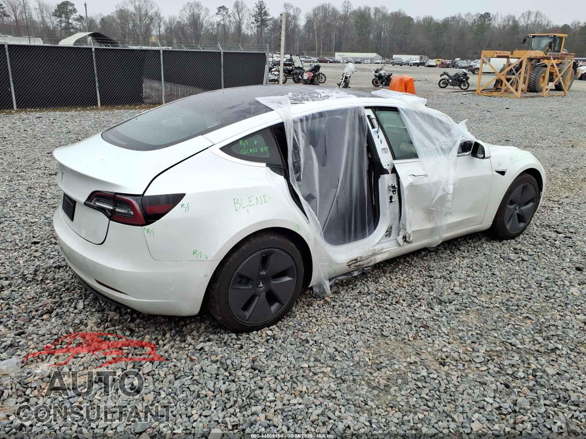 TESLA MODEL 3 2020 - 5YJ3E1EA3LF785125