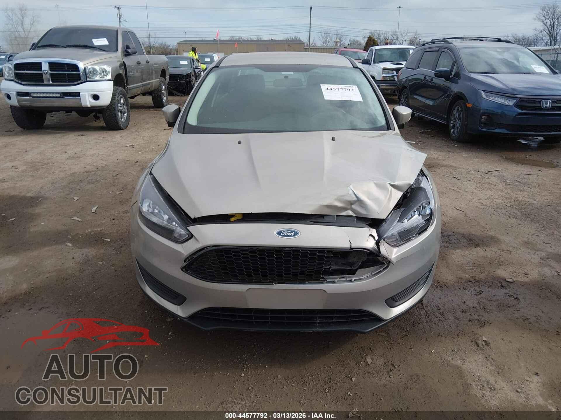 FORD FOCUS 2015 - 1FADP3F2XFL346965