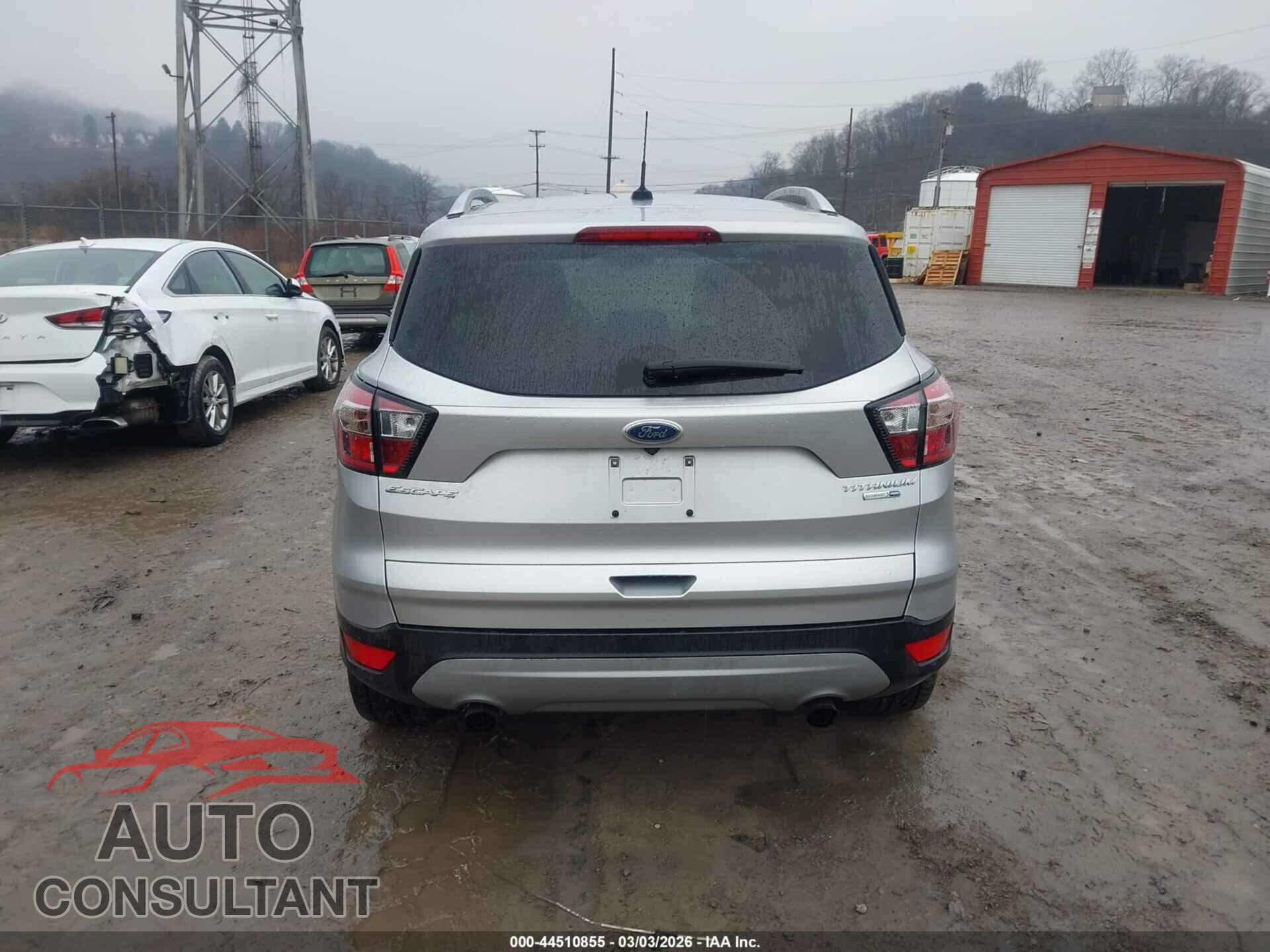 FORD ESCAPE 2017 - 1FMCU9JD2HUE44536