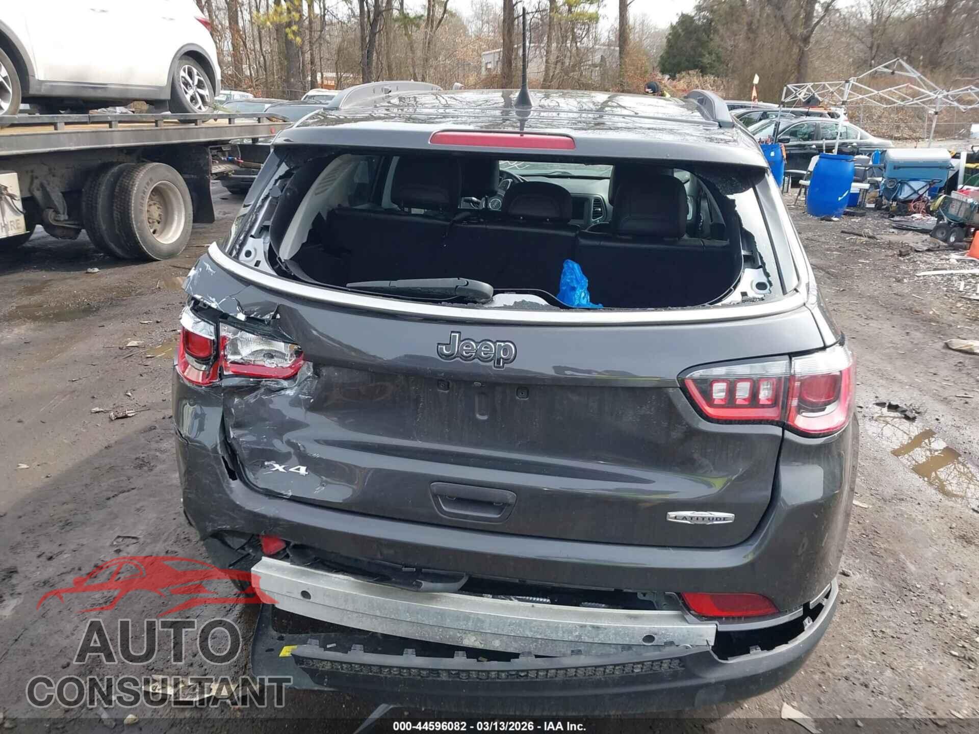 JEEP COMPASS 2020 - 3C4NJDBB4LT132291