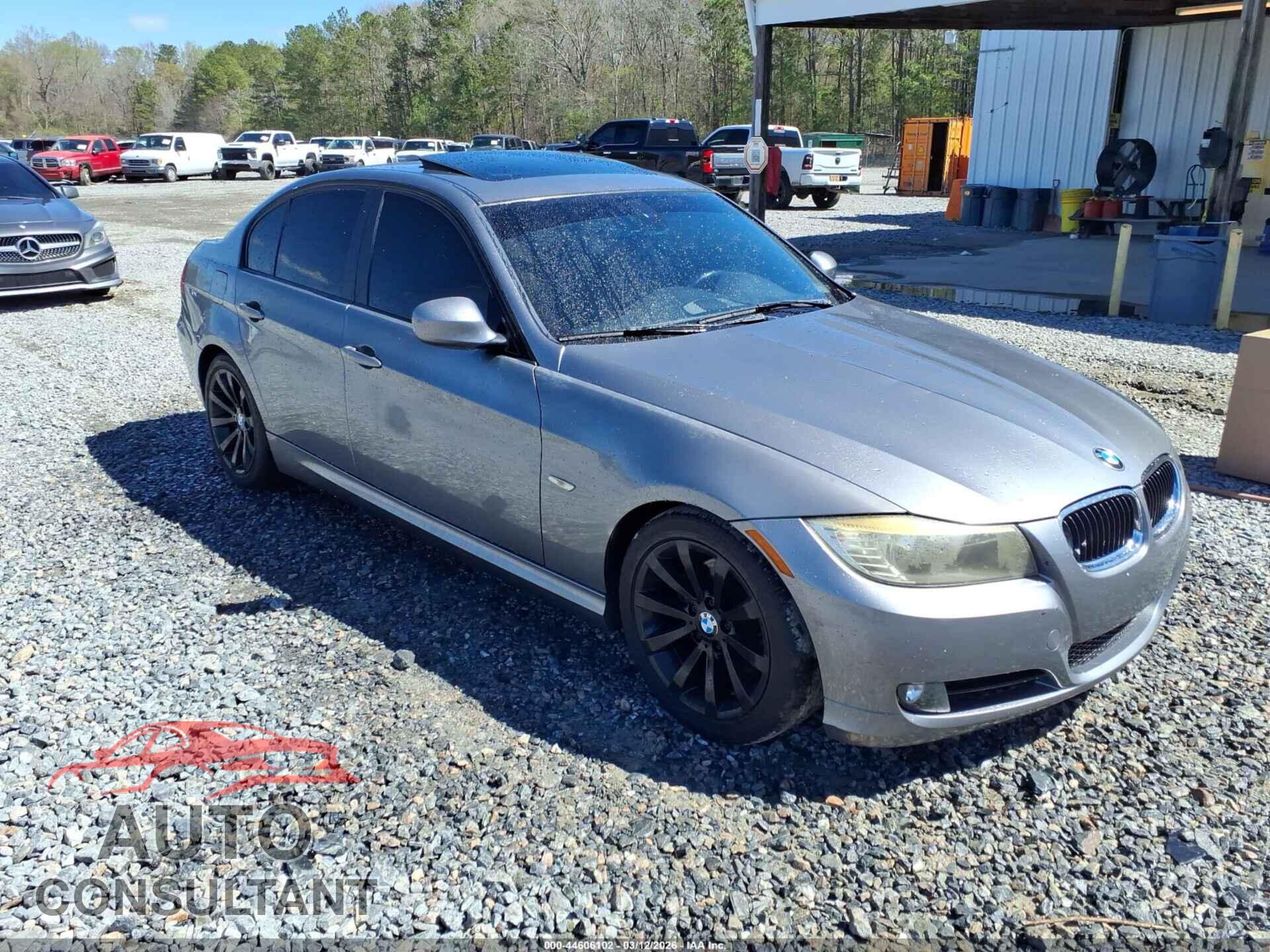 BMW 328I 2011 - WBAPH7C52BE462084