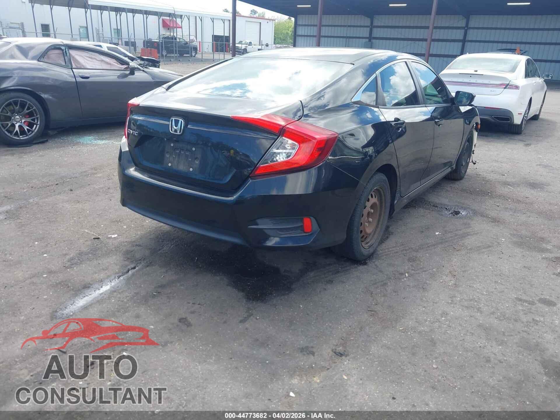 HONDA CIVIC 2017 - 19XFC2F57HE040398