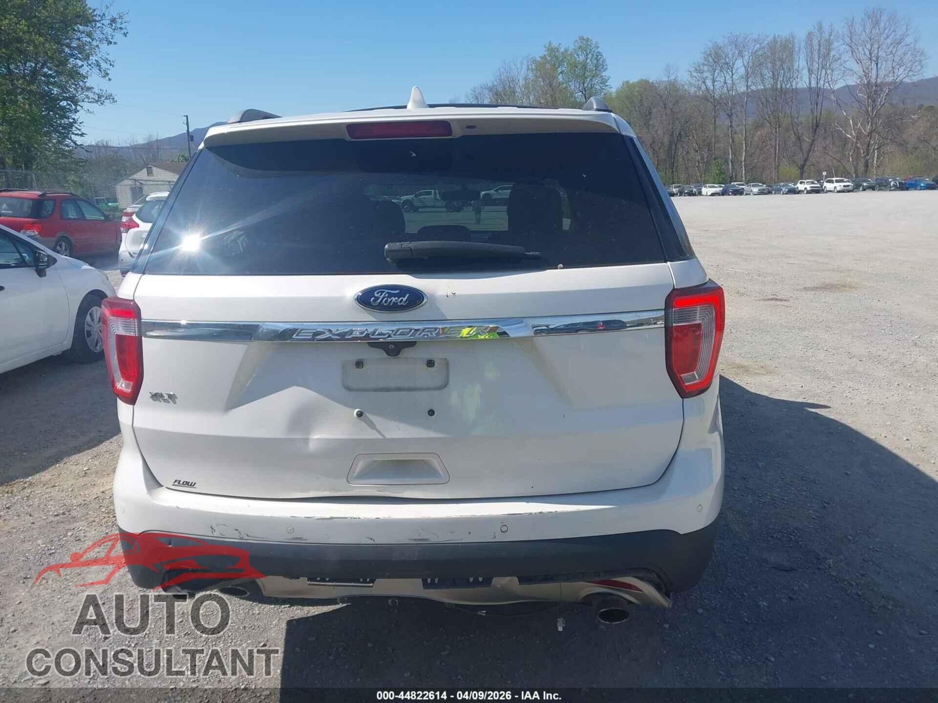 FORD EXPLORER 2017 - 1FM5K7D87HGC82466