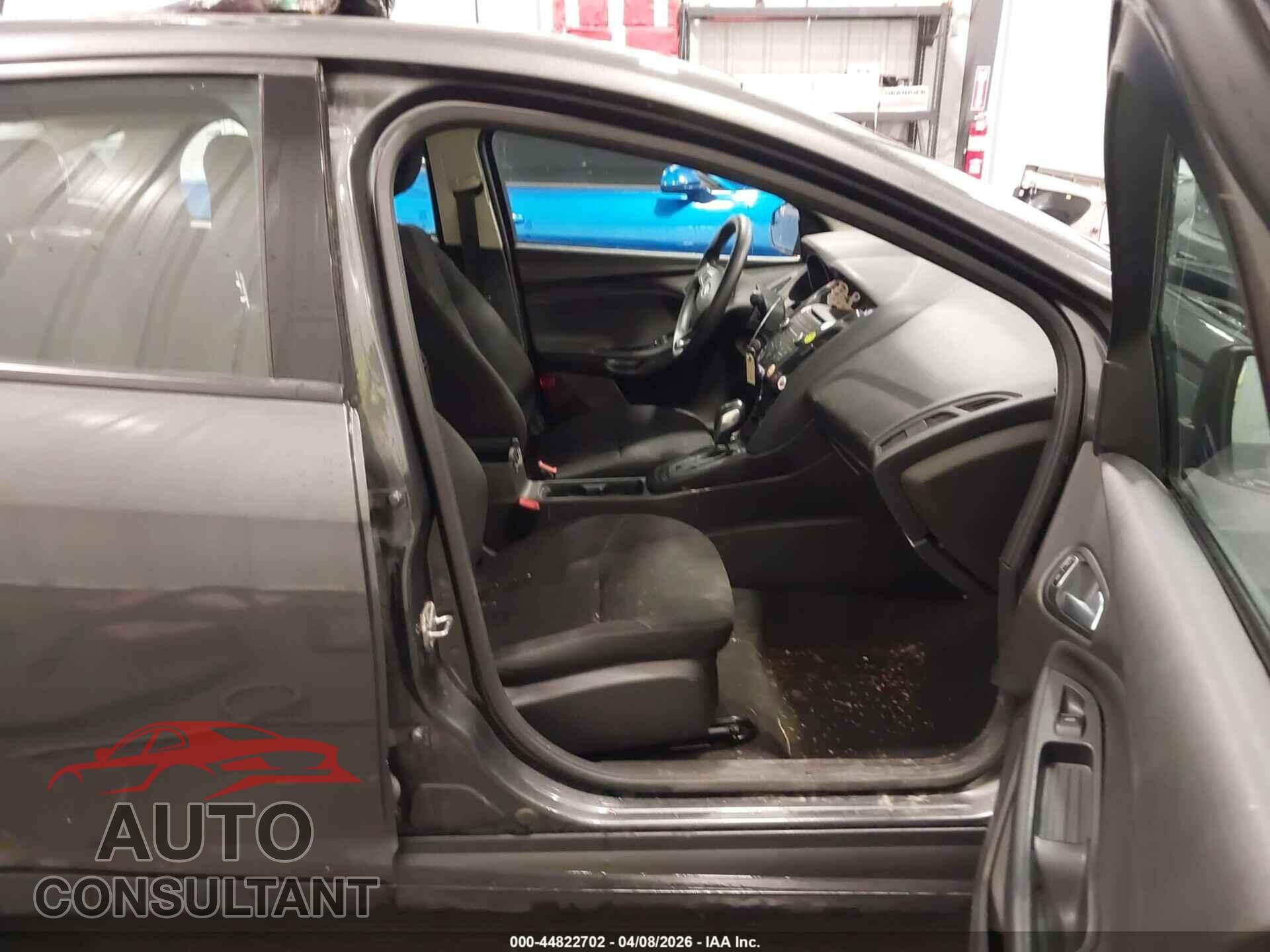 FORD FOCUS 2016 - 1FADP3F29GL391493