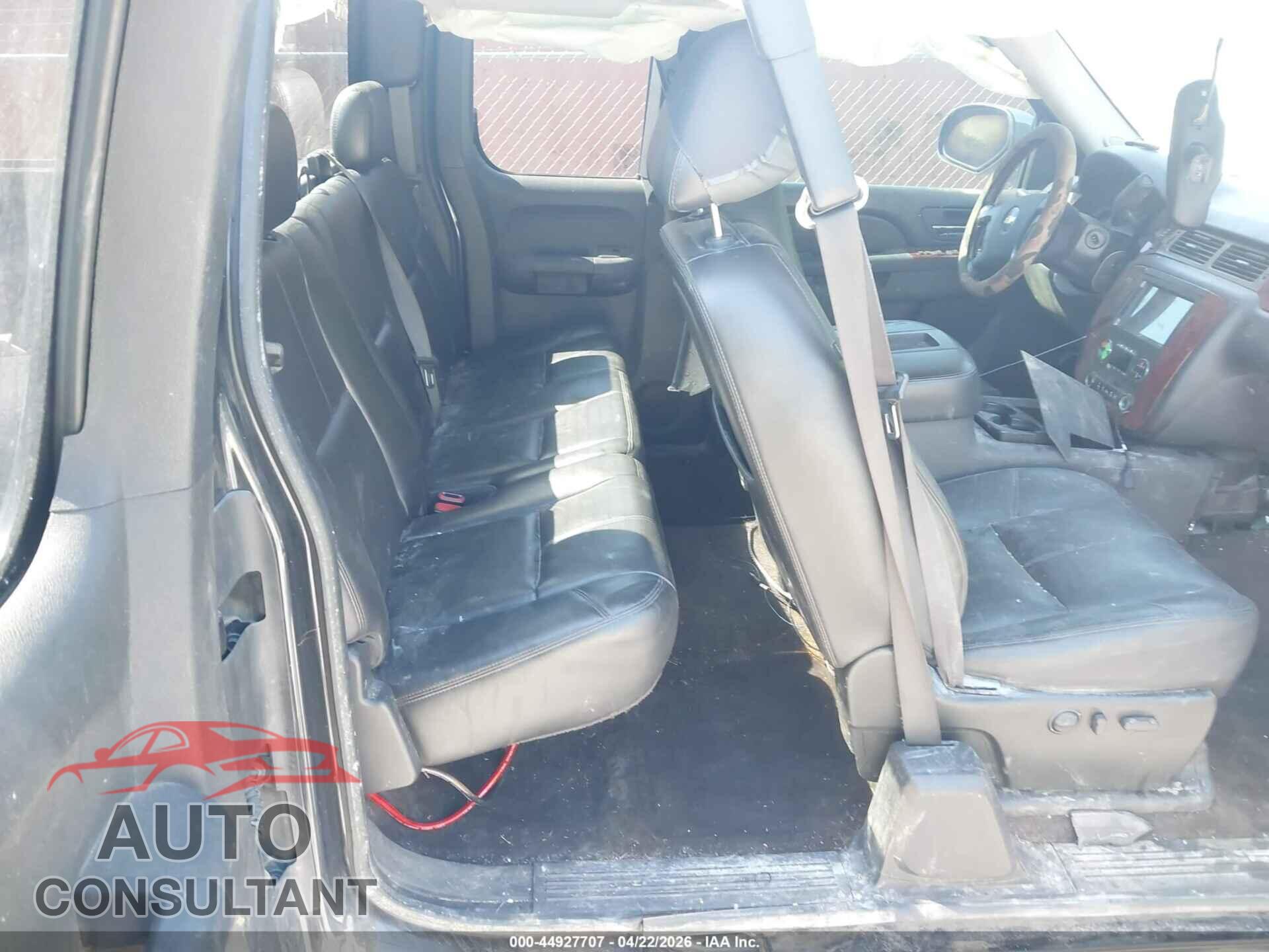 CHEVROLET SILVERADO 1500 2010 - 1GCSKTE36AZ259645