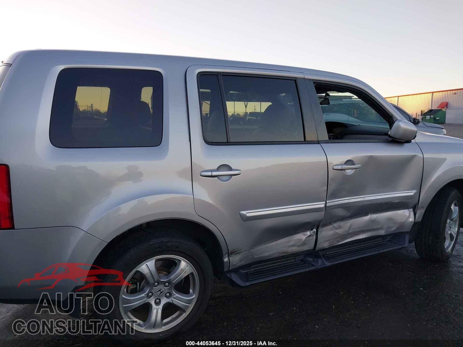 HONDA PILOT 2013 - 5FNYF3H5XDB022811