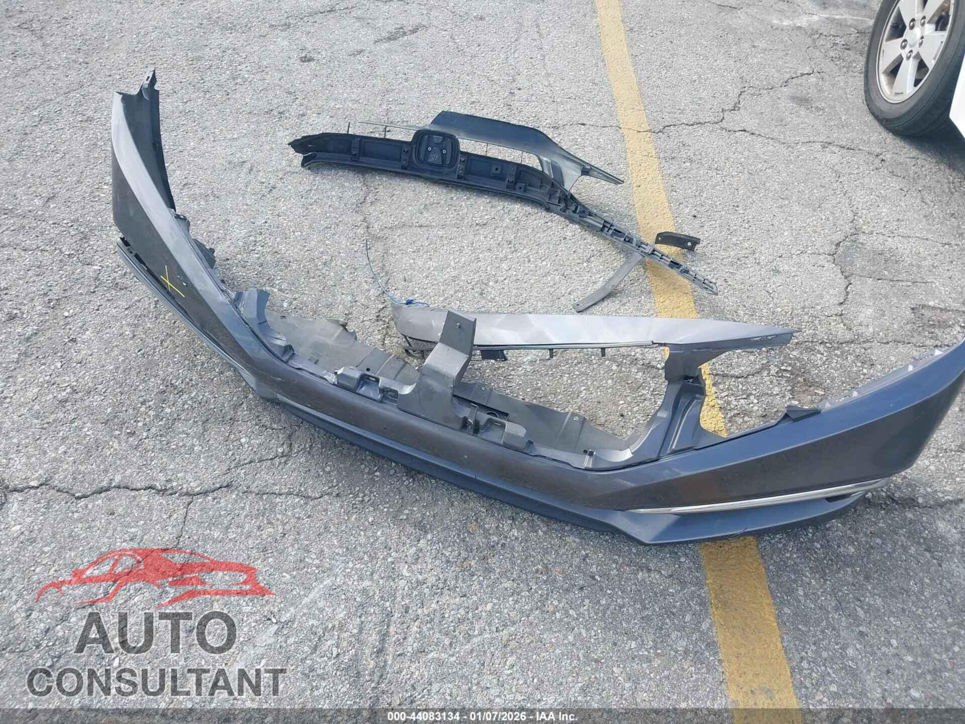 HONDA CIVIC 2019 - 2HGFC2F68KH584902