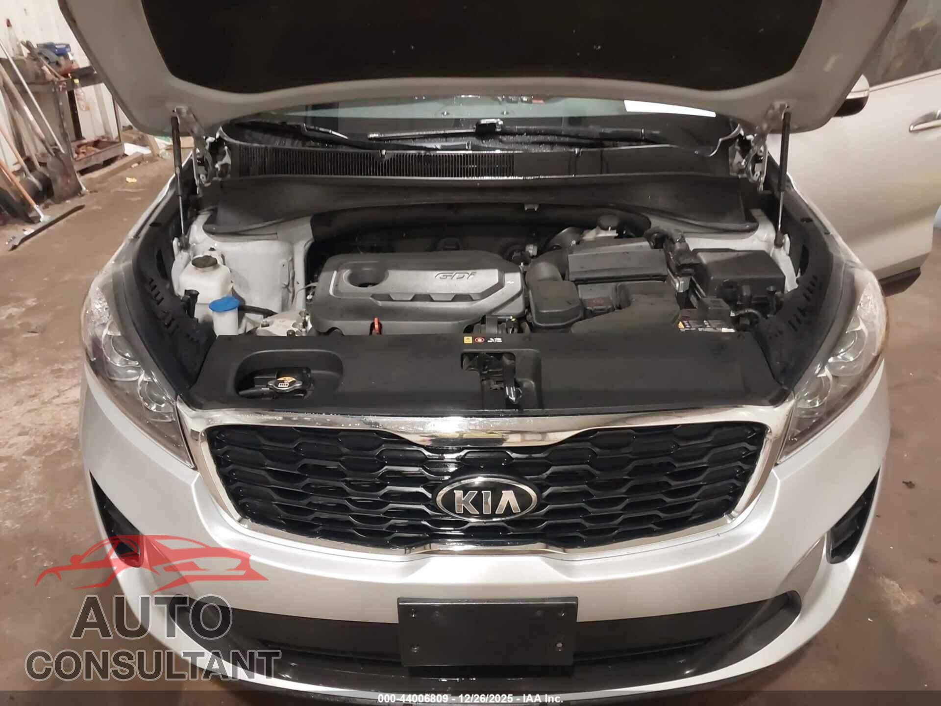 KIA SORENTO 2019 - 5XYPGDA38KG575051