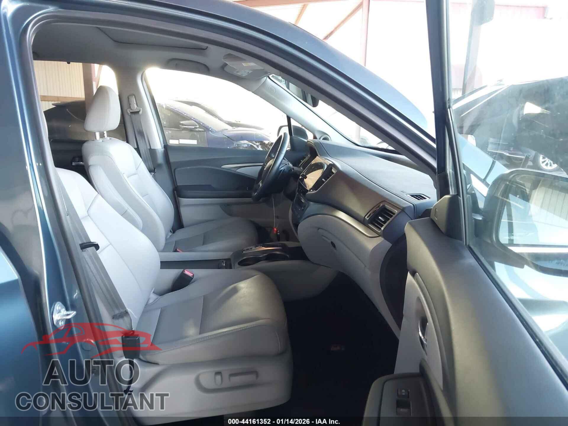HONDA PILOT 2022 - 5FNYF6H29NB010903