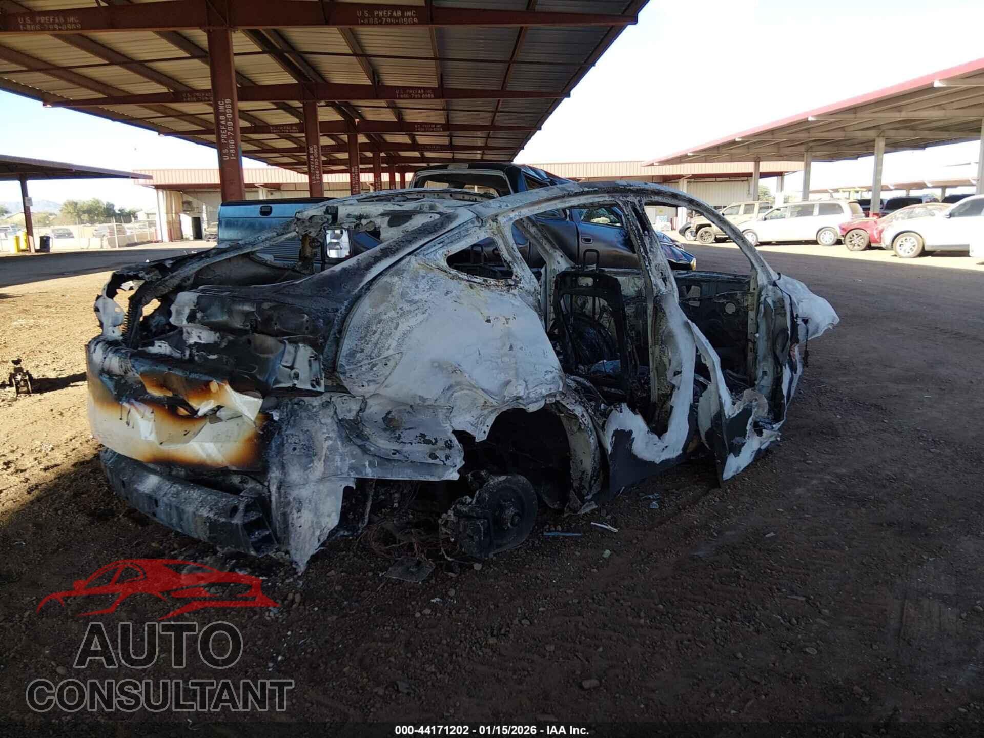 TESLA MODEL Y 2026 - 7SAYGDED2TF408803