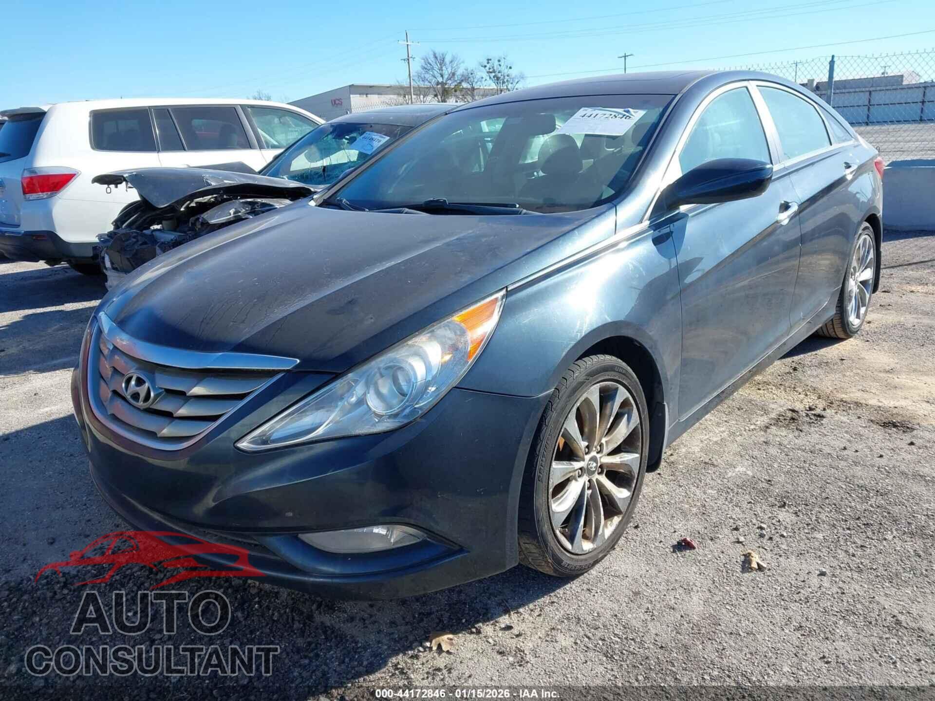 HYUNDAI SONATA 2011 - 5NPEC4AC9BH283520