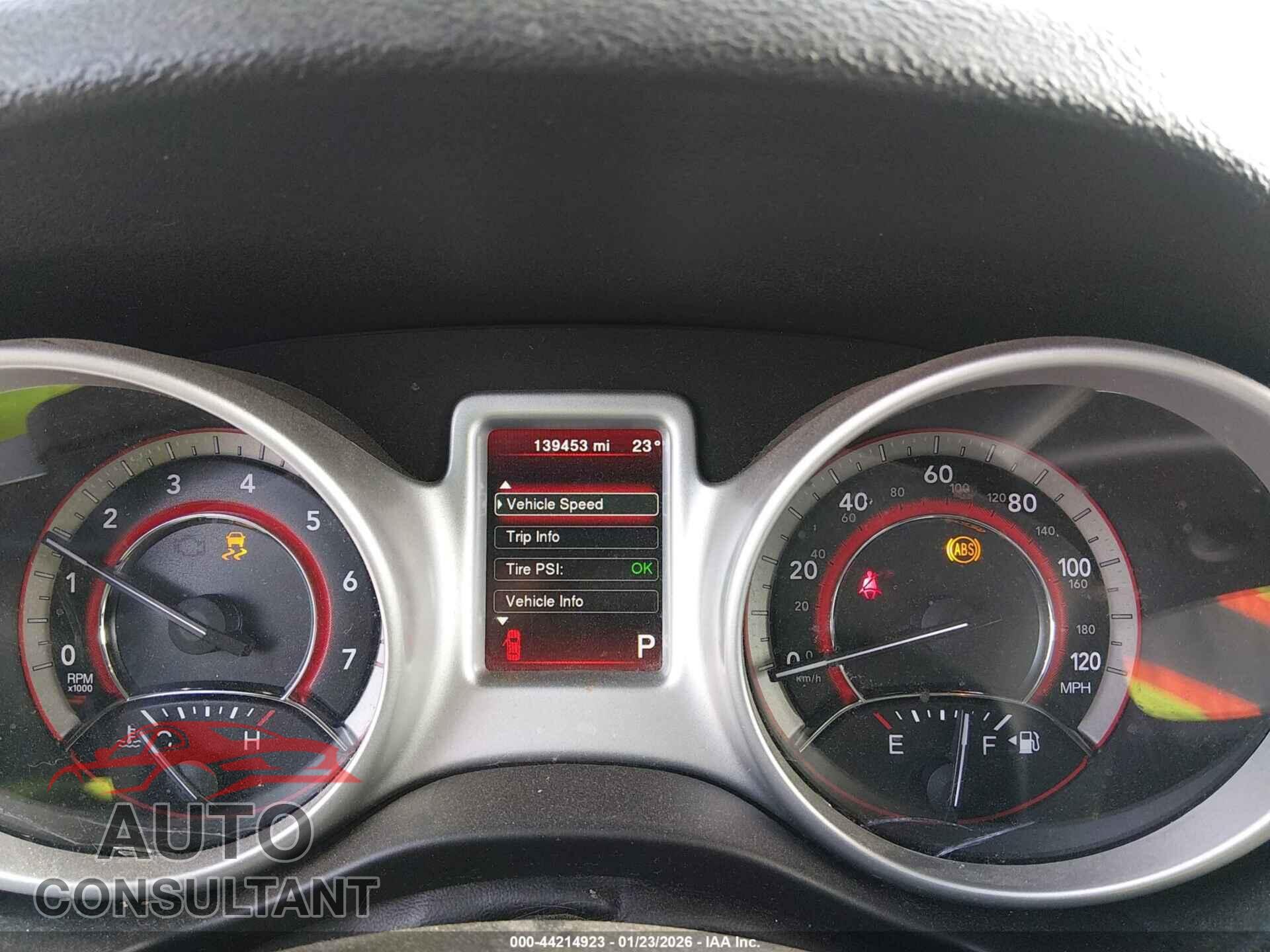 DODGE JOURNEY 2017 - 3C4PDCBB8HT570054