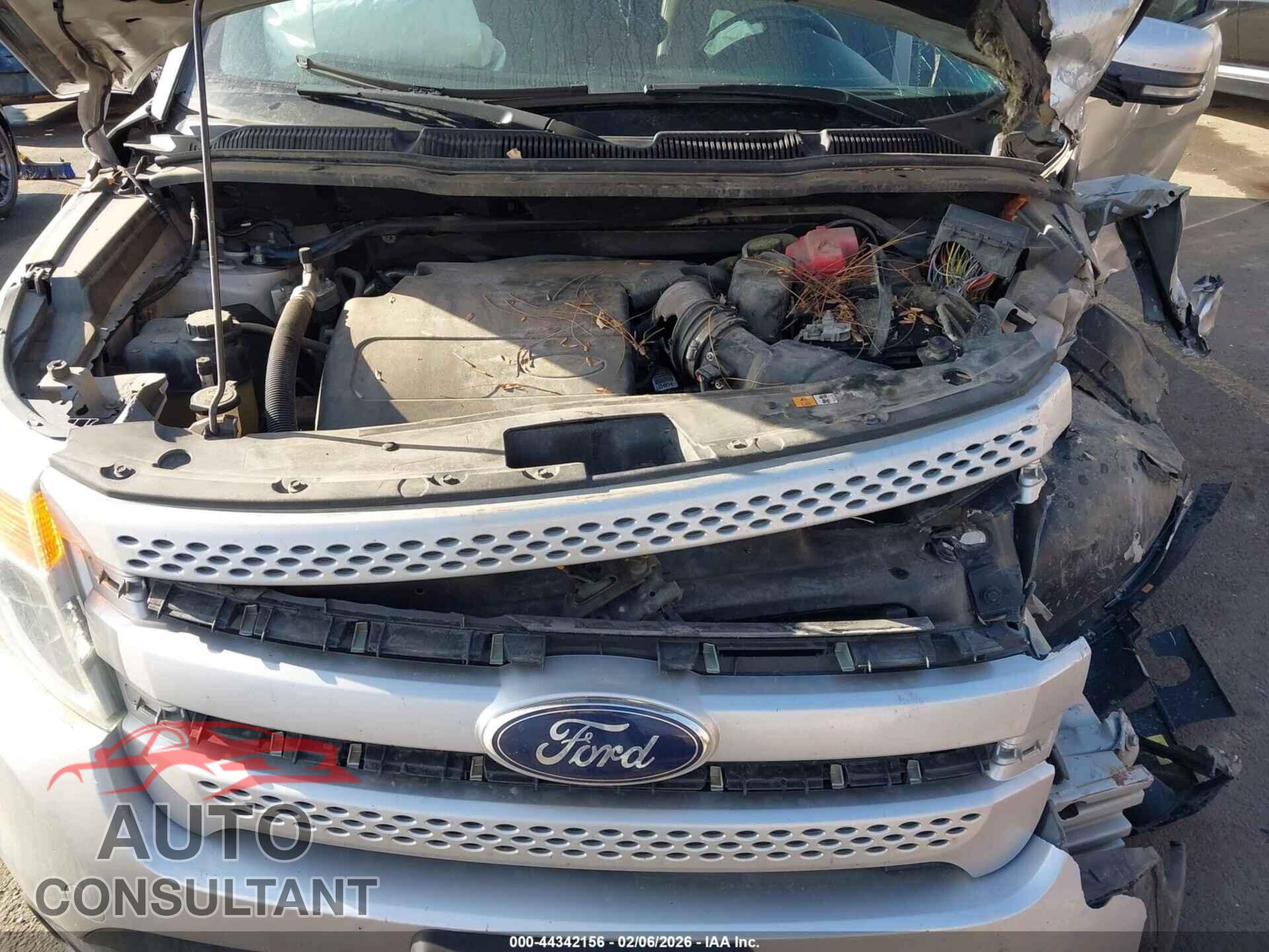 FORD EXPLORER 2015 - 1FM5K8F82FGA41057