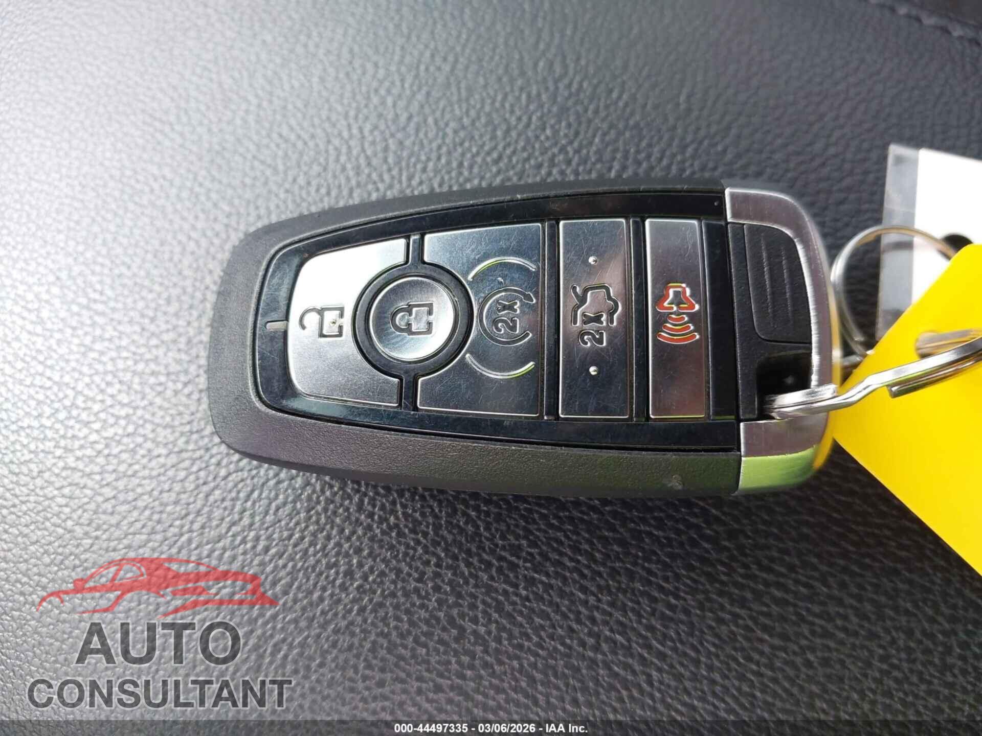 FORD EXPLORER 2018 - 1FM5K8D87JGB84095