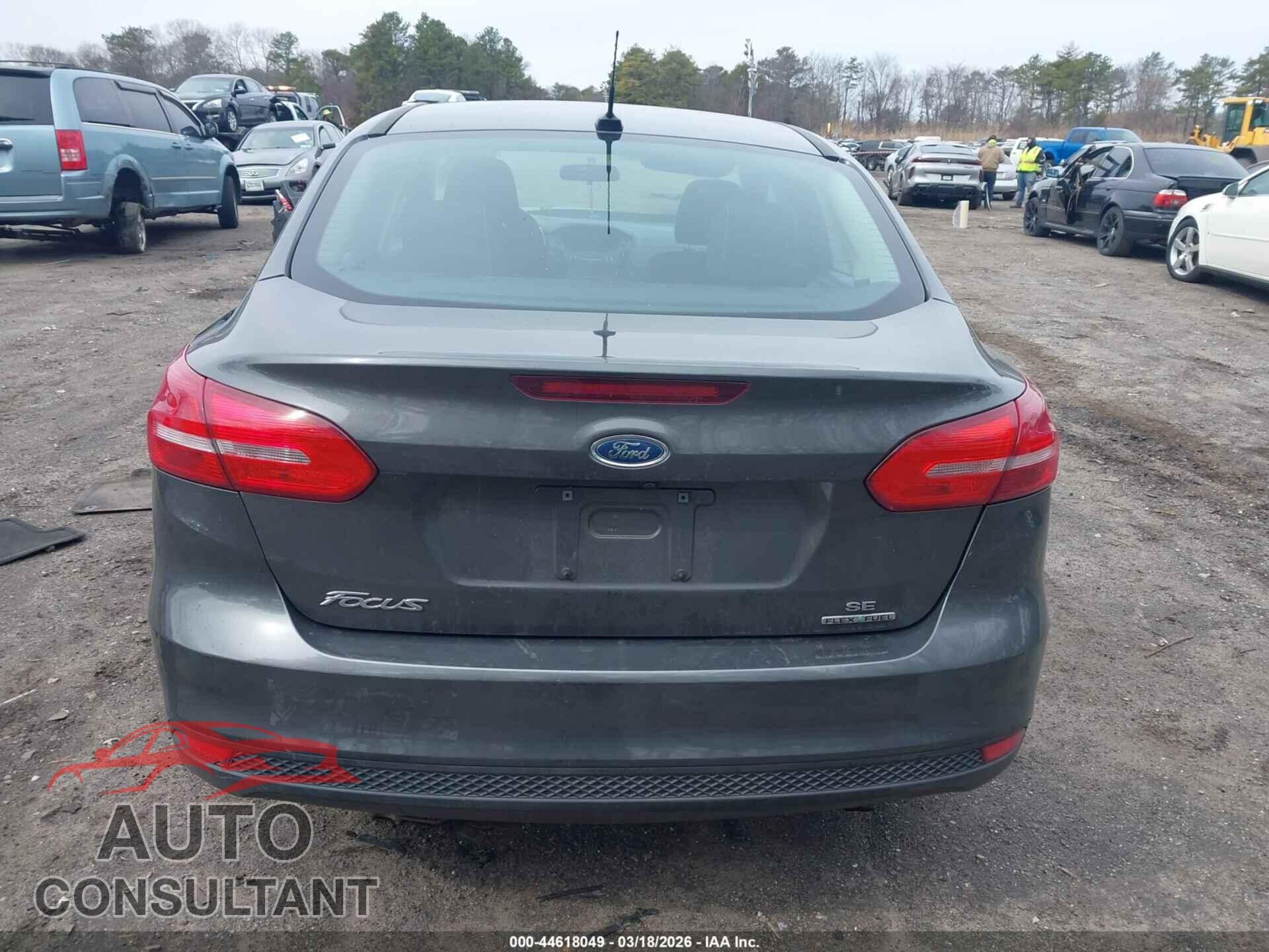FORD FOCUS 2016 - 1FADP3F2XGL217917