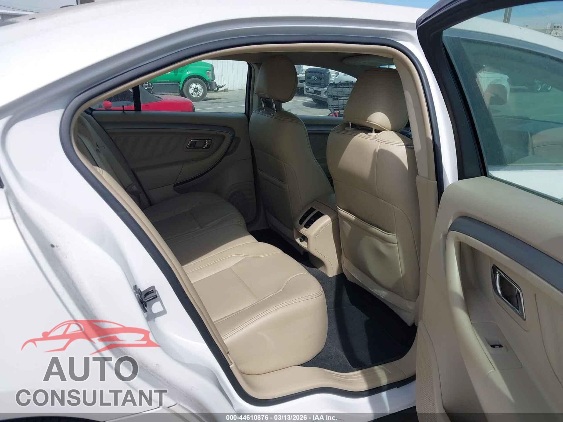 FORD TAURUS 2013 - 1FAHP2E88DG229764